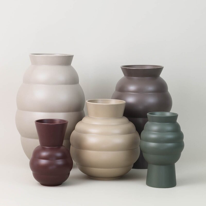 Tortus Archie vase No3 26,5 cm dark sand