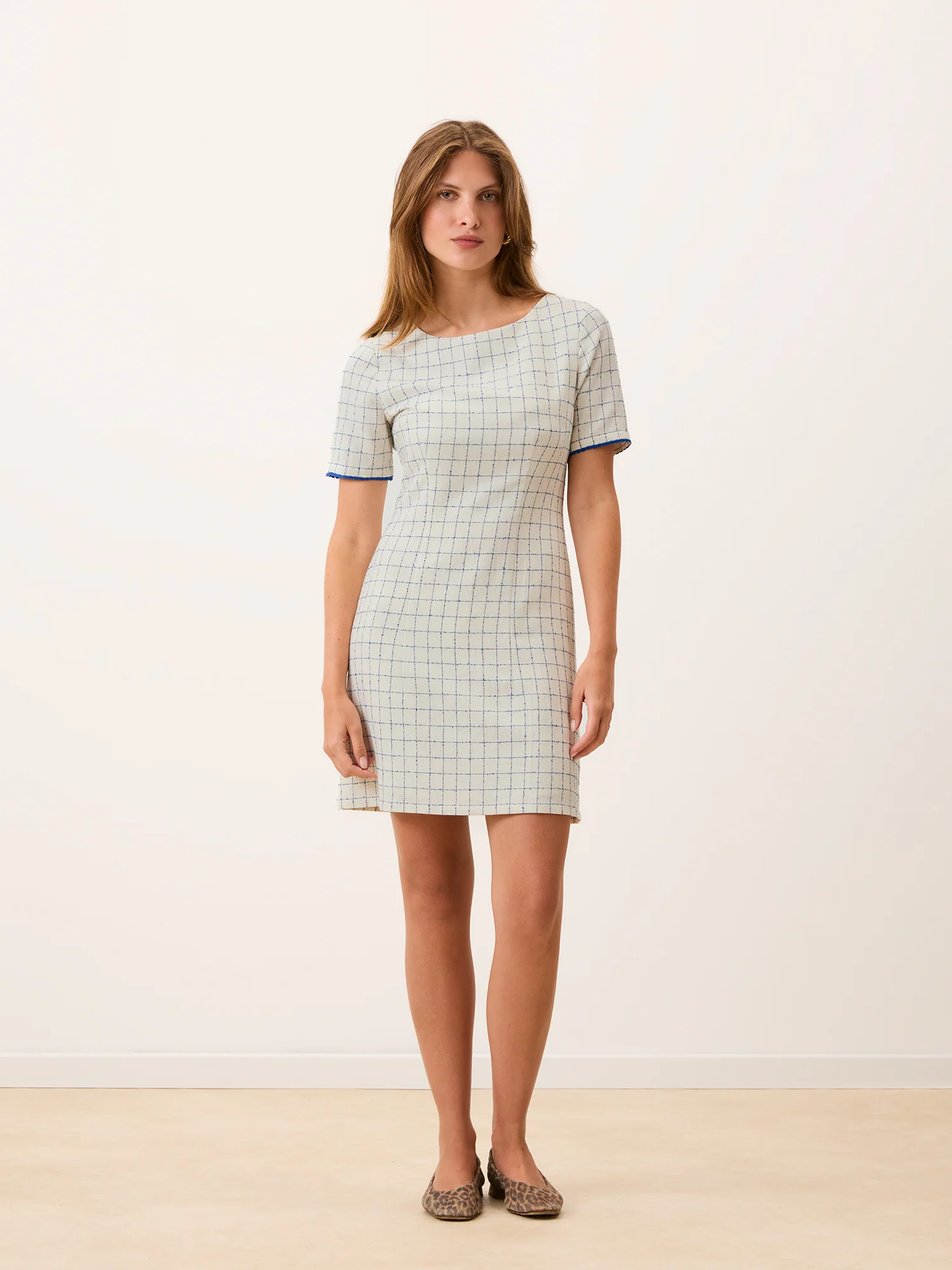 Robe ELENORE