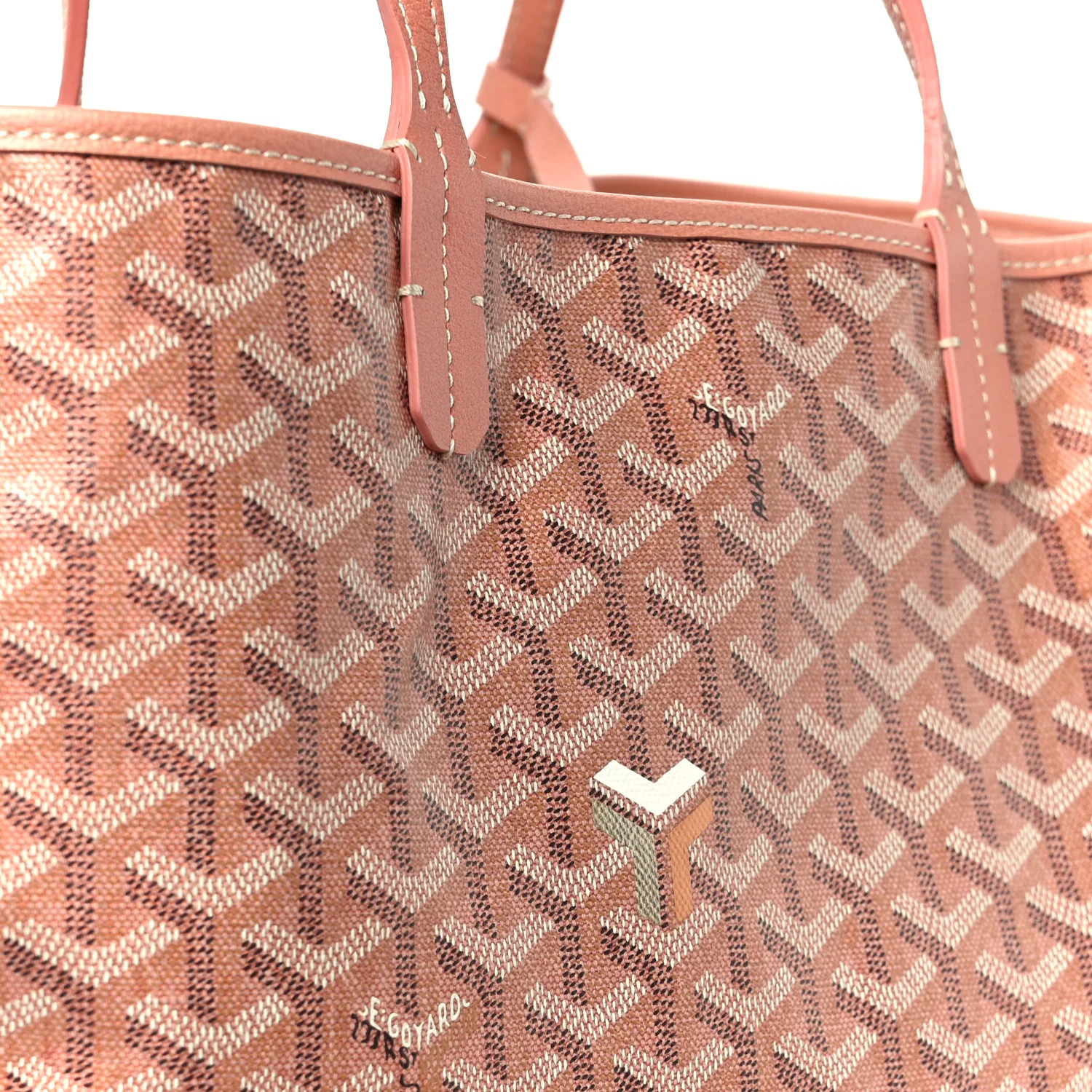 Iridescent Goyardine Saint Louis PM Pearly Coral