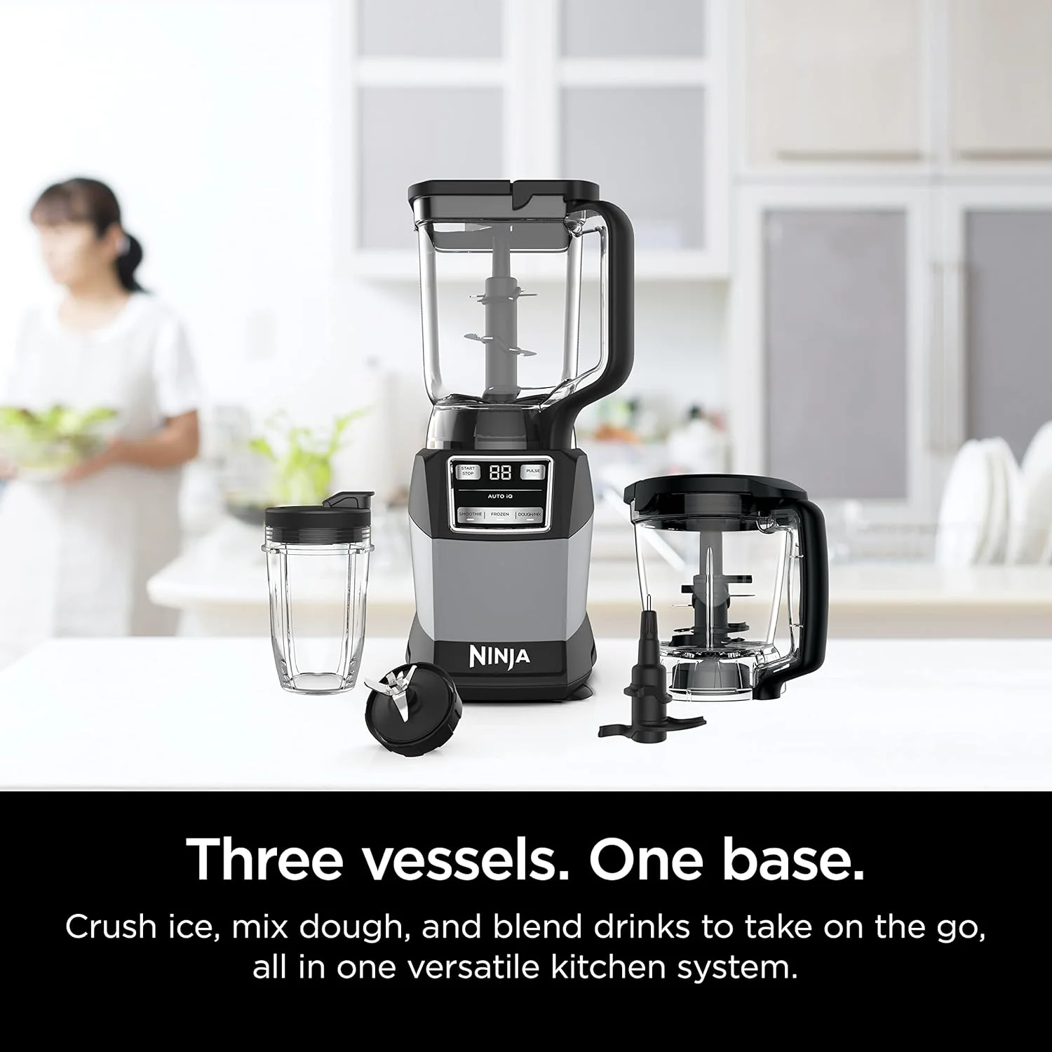 Système de mixage compact Ninja Blender pour smoothies, pâtes et boissons glacées avec Auto-IQ, bol mélangeur de 2,1 L*