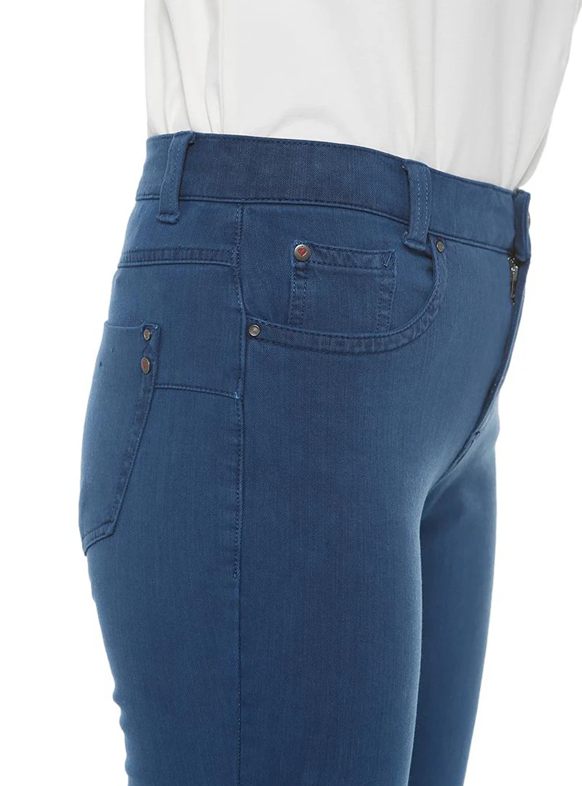 Jean femme coupe droite bleu intense