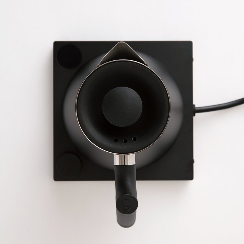 Corvo EKG Pro vannkoker med termostat 0,9L matt svart