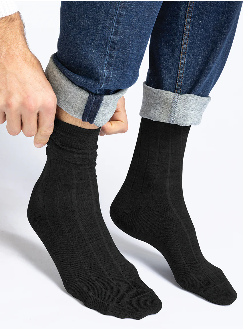 Mi-chaussettes mixtes laine et soie noire