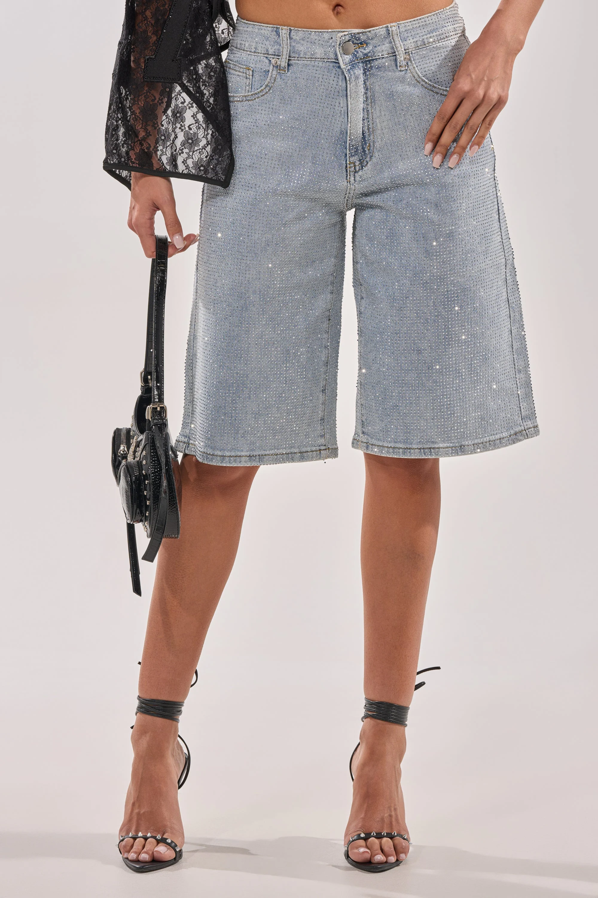 BLING BLING RHINESTONE BERMUDA SHORT IN LIGHT BLUE DENIM - Akira Store