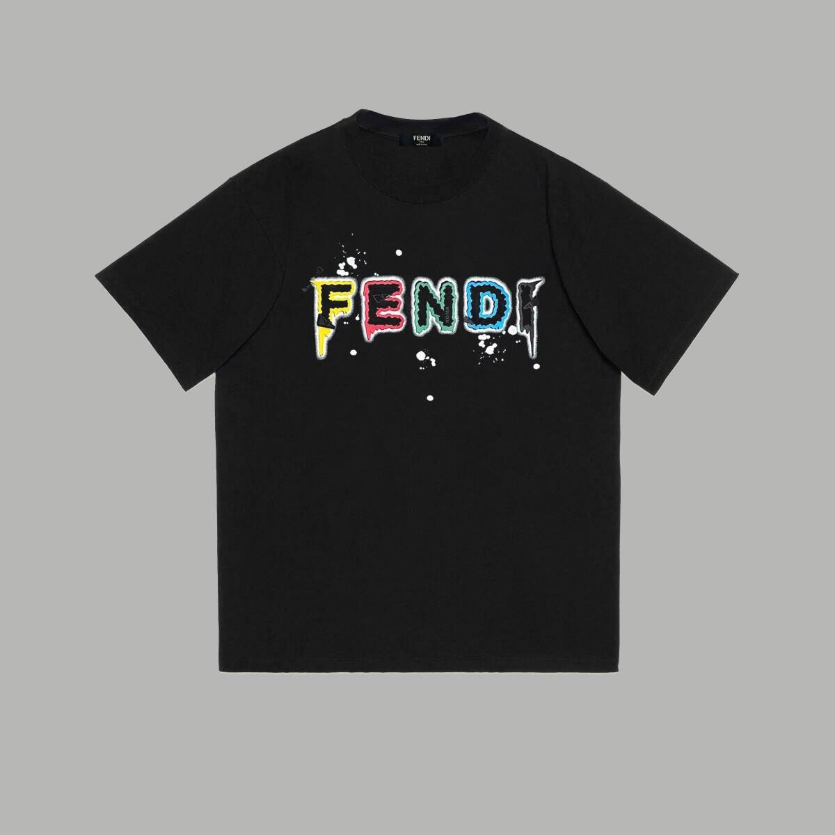【FENDI】【在庫あり】【即日出荷】（フェンディ）男女兼用半袖Tシャツ
