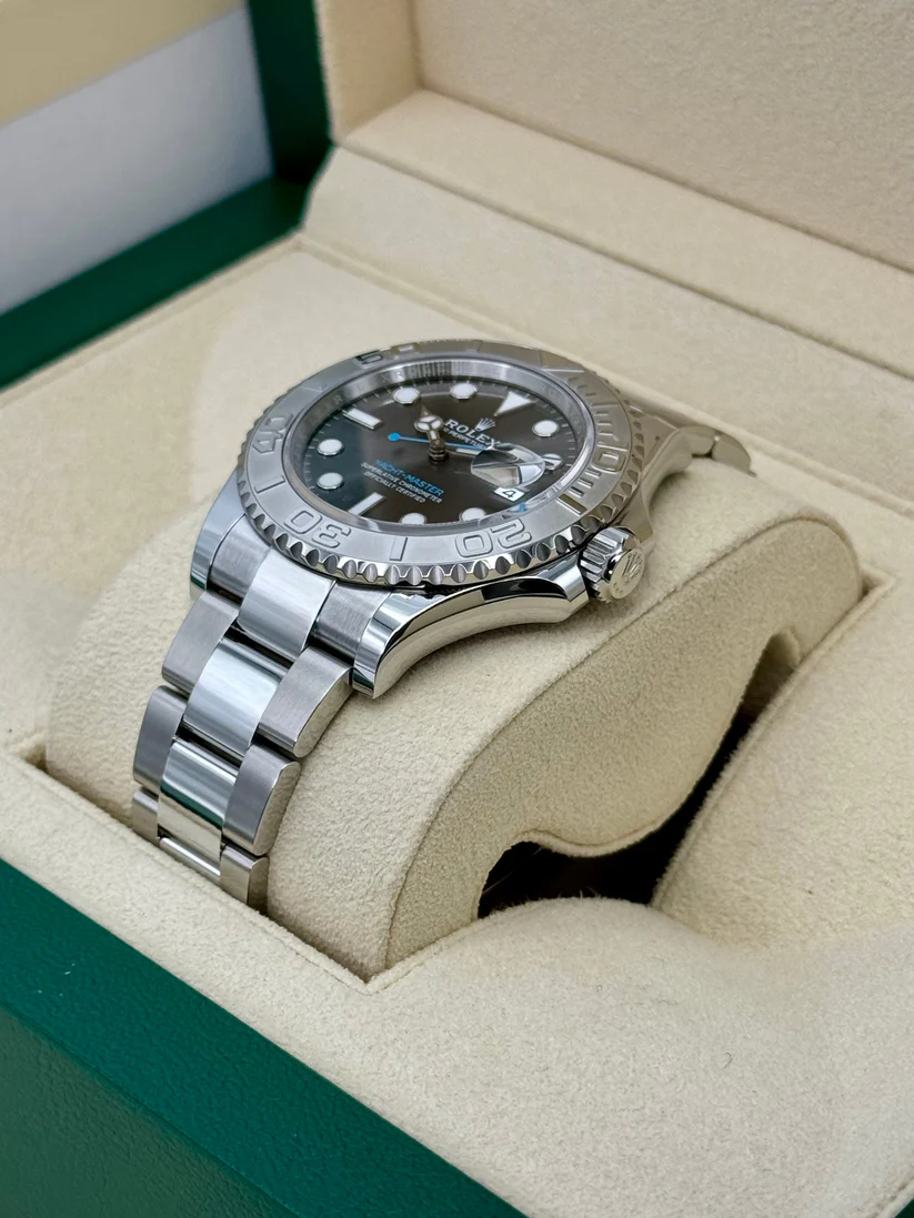 [Super Clone]RLX Yacht-Master 40mm Platinum & Stainless Steel - Dark Rhodium Dial (Ref# 126622)