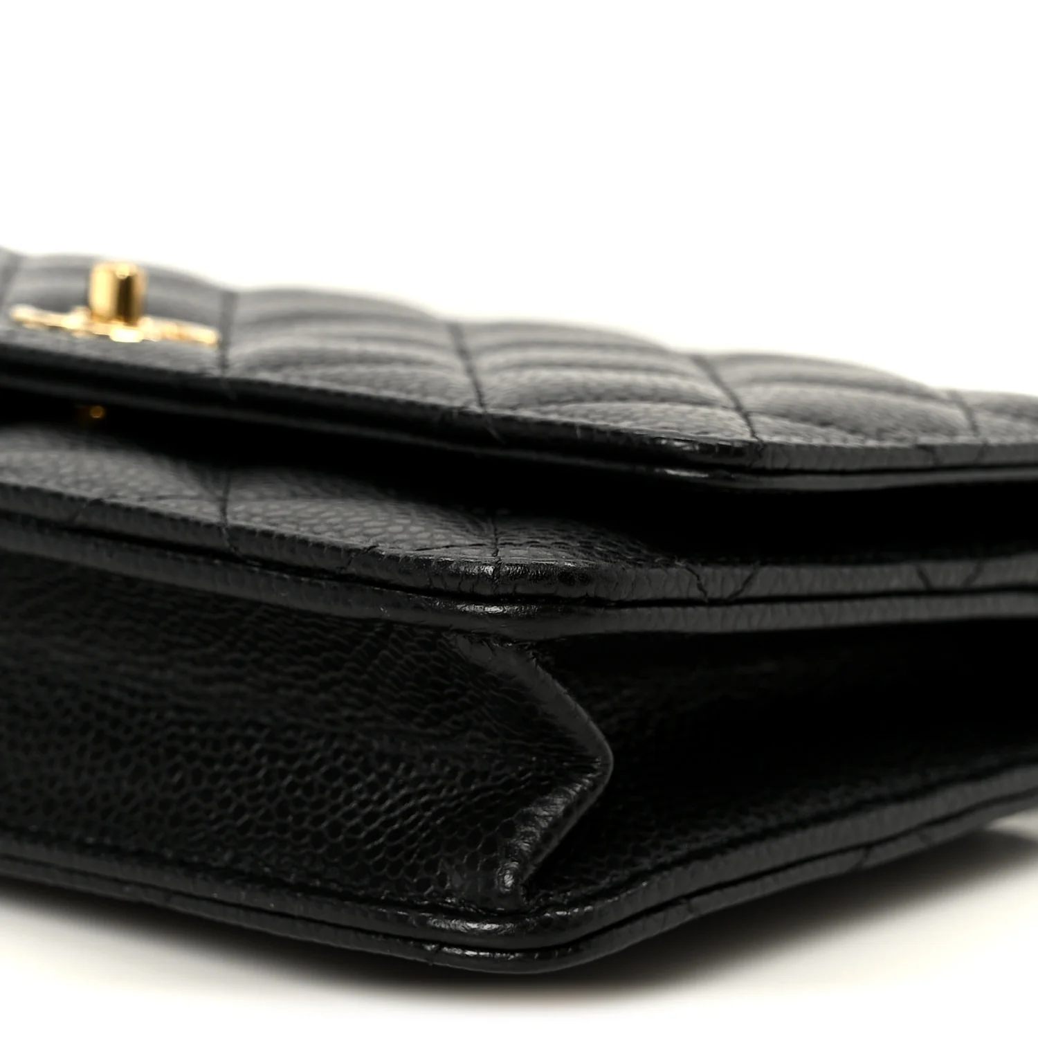 Caviar Quilted CC Turnlock Wallet On Chain WOC Black