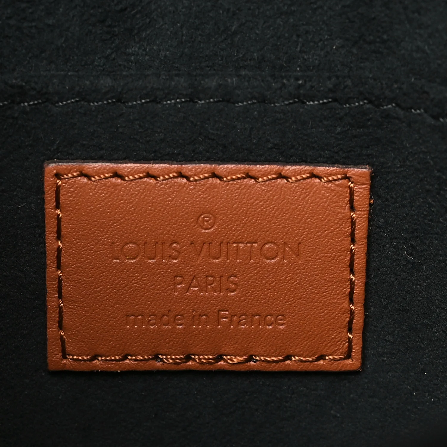 Reverse Monogram Dauphine Mini