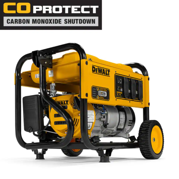 Générateur portatif à essence DEWALT de 6 500 watts à démarrage manuel, avec régulateur de ralenti, prises protégées et protection contre le monoxyde de carbone.