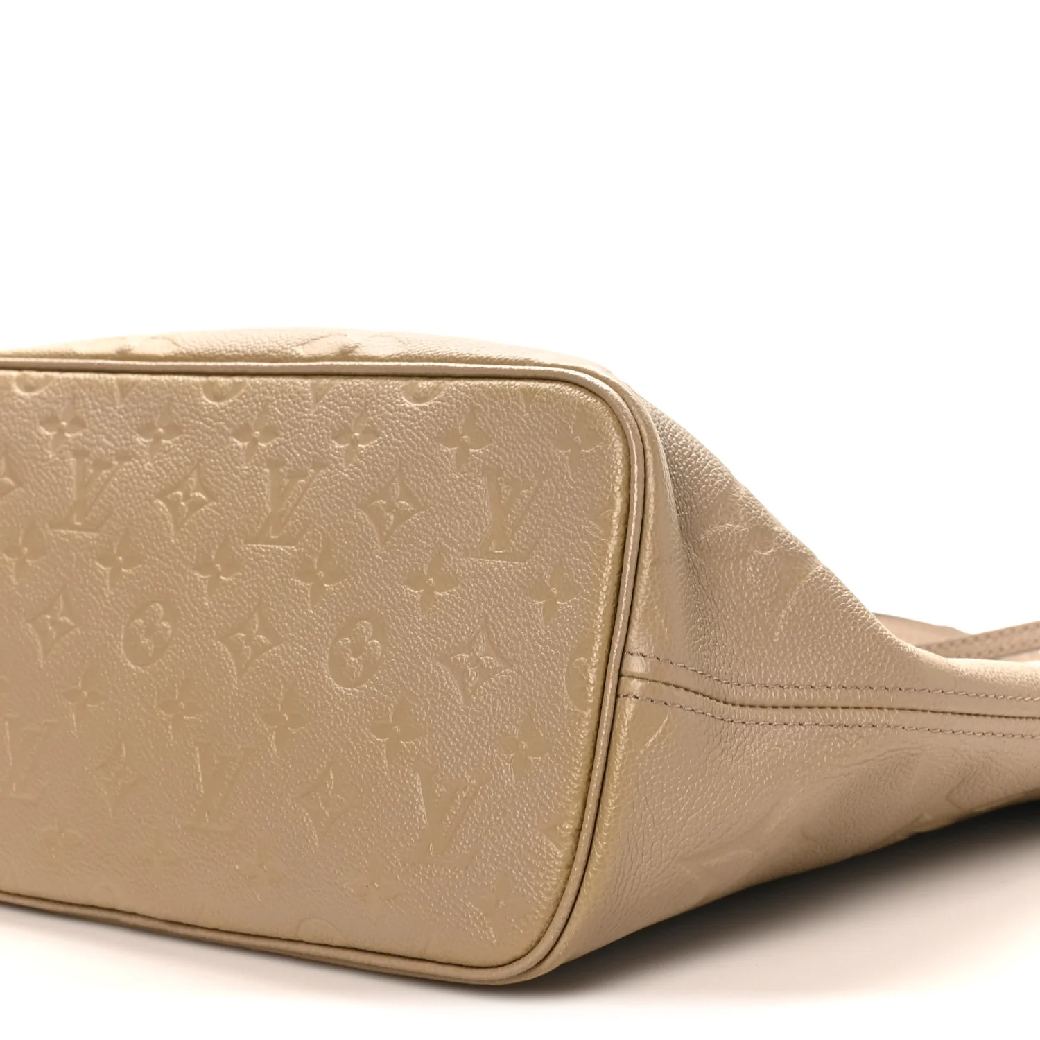 Empreinte Monogram Giant Neverfull MM Tourterelle