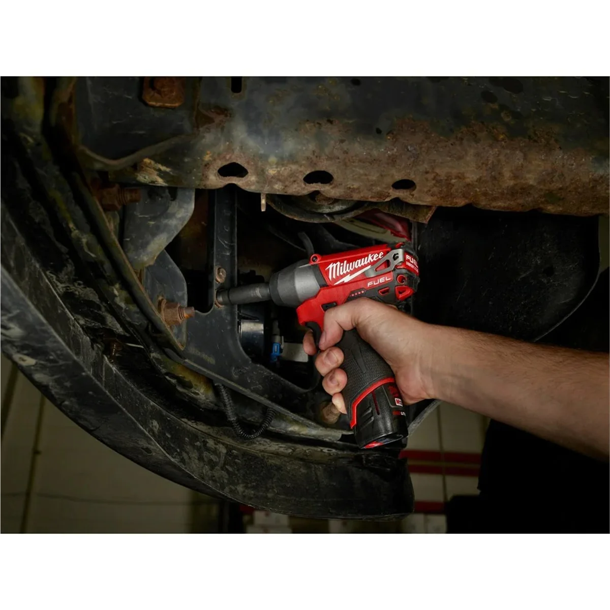 Milwaukee 2454 - 20 M12 FUEL 3/8