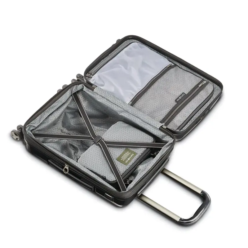 Stealth Black Octiv Carry-On Spinner Carry On Luggage | 5836-RVDYO - SAMSONITE OUTLET