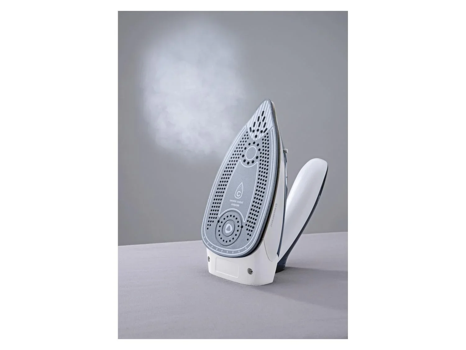 SILVERCREST Fer  vapeur de voyage  SDBRK 1000 B1