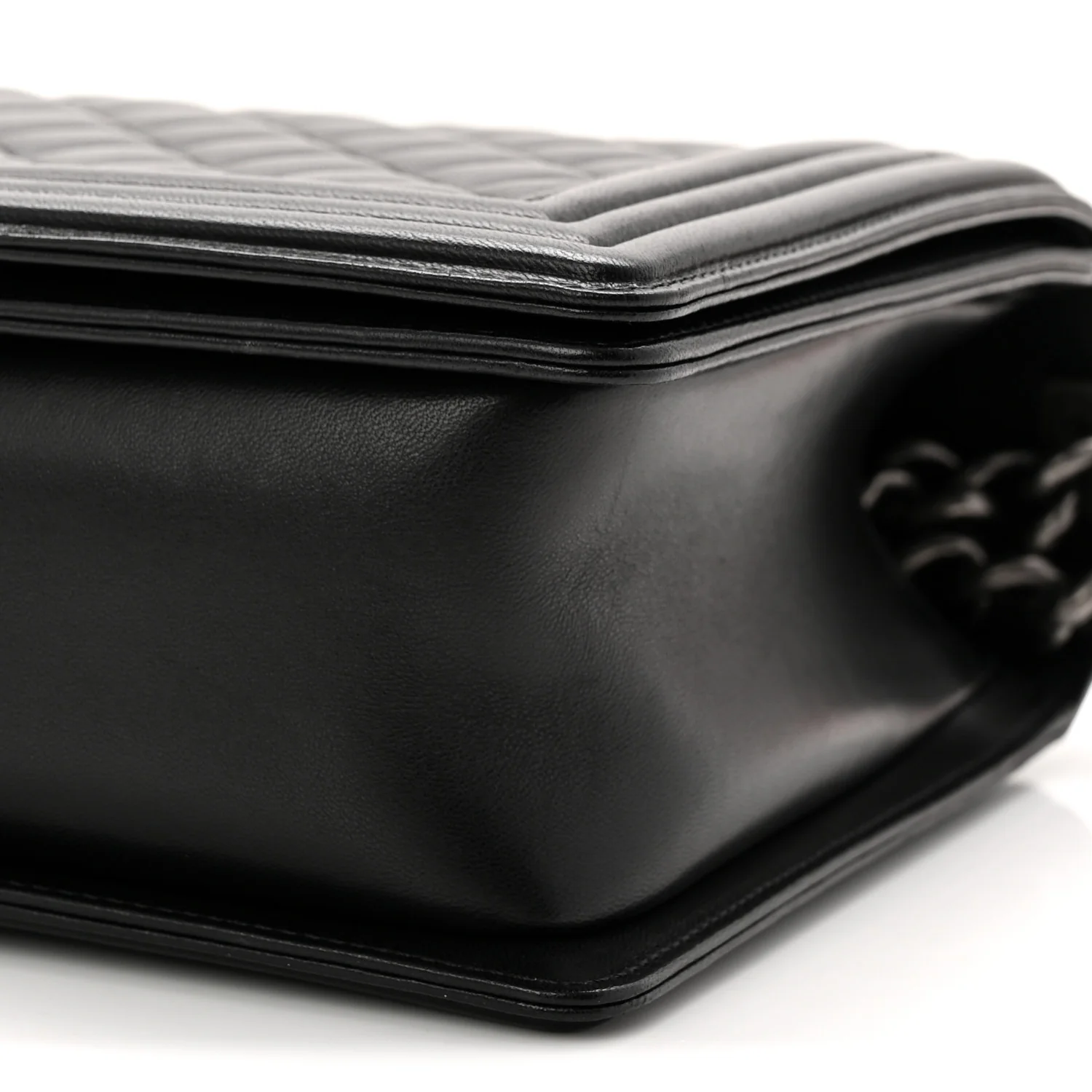 Lambskin Quilted New Medium Boy Flap Black