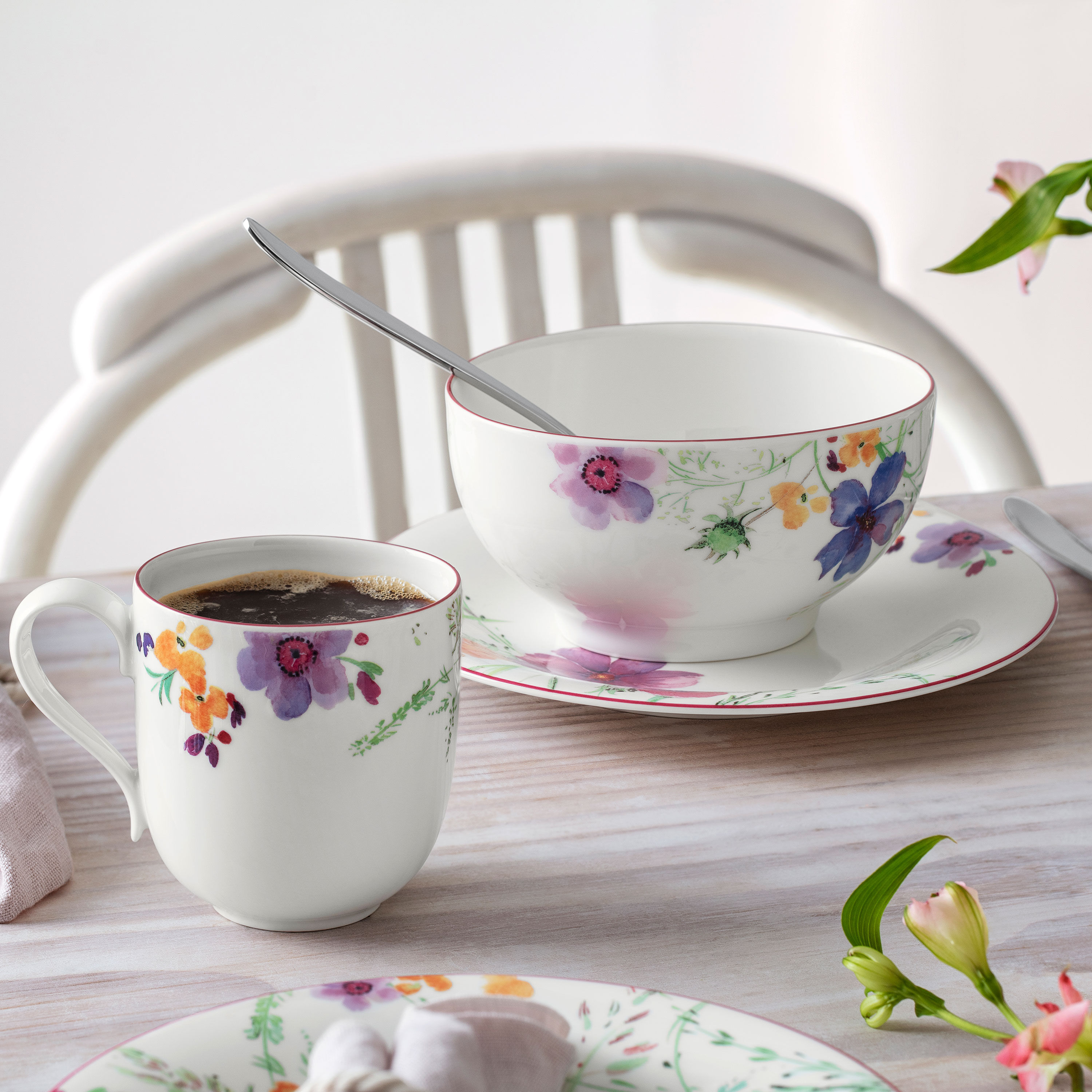 Mariefleur Cereal bowl - Multi-colored, 17 oz, Premium Porcelain
