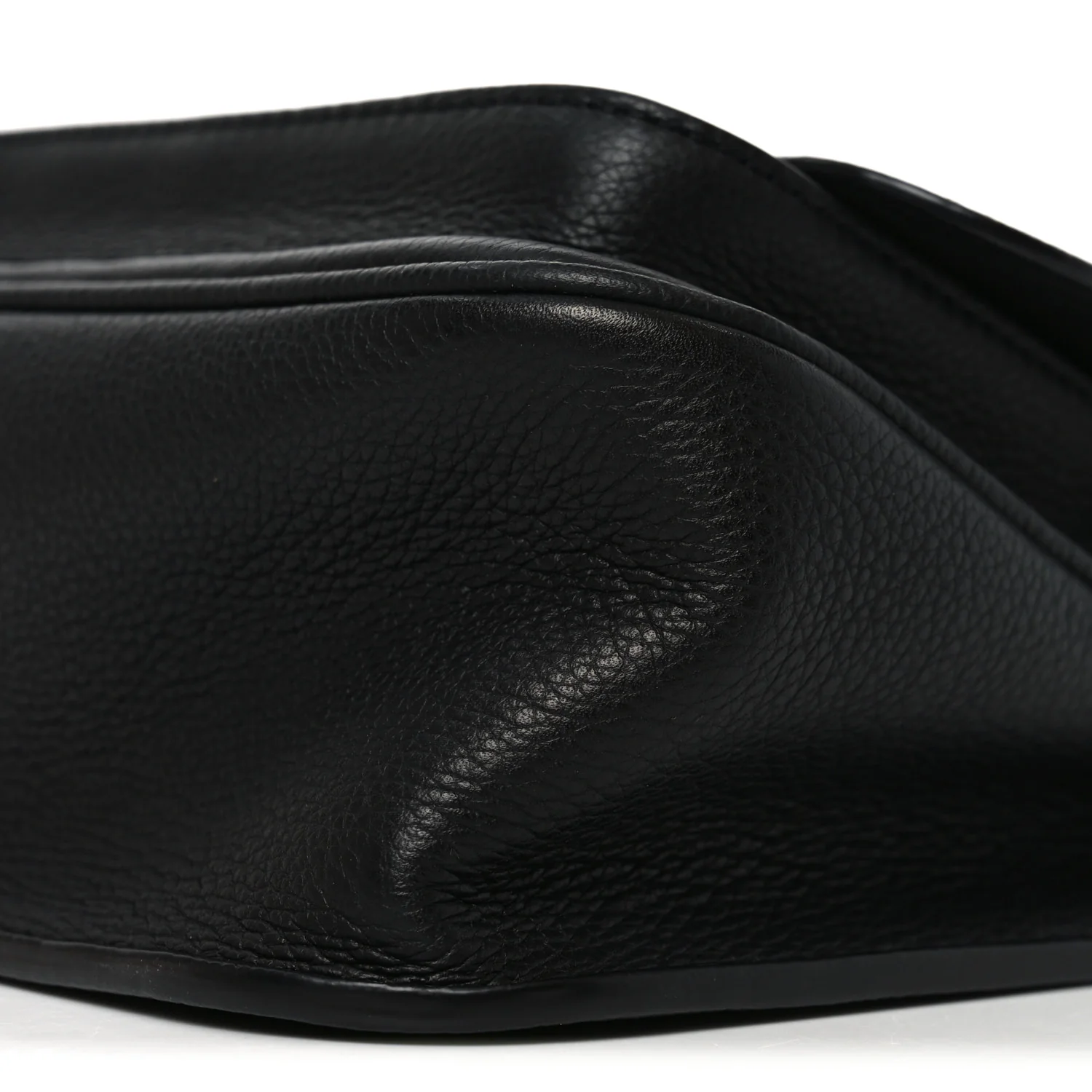Grained Calfskin Lockme Chain Bag PM Black