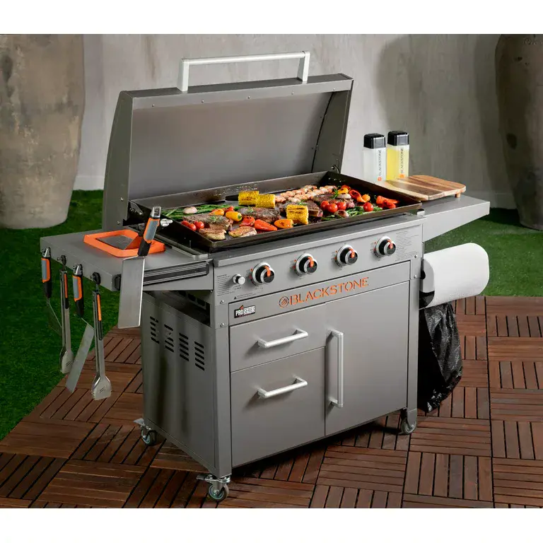Plaque de cuisson Blackstone ProSeries à 4 brûleurs de 91 cm (36 po) avec hotte