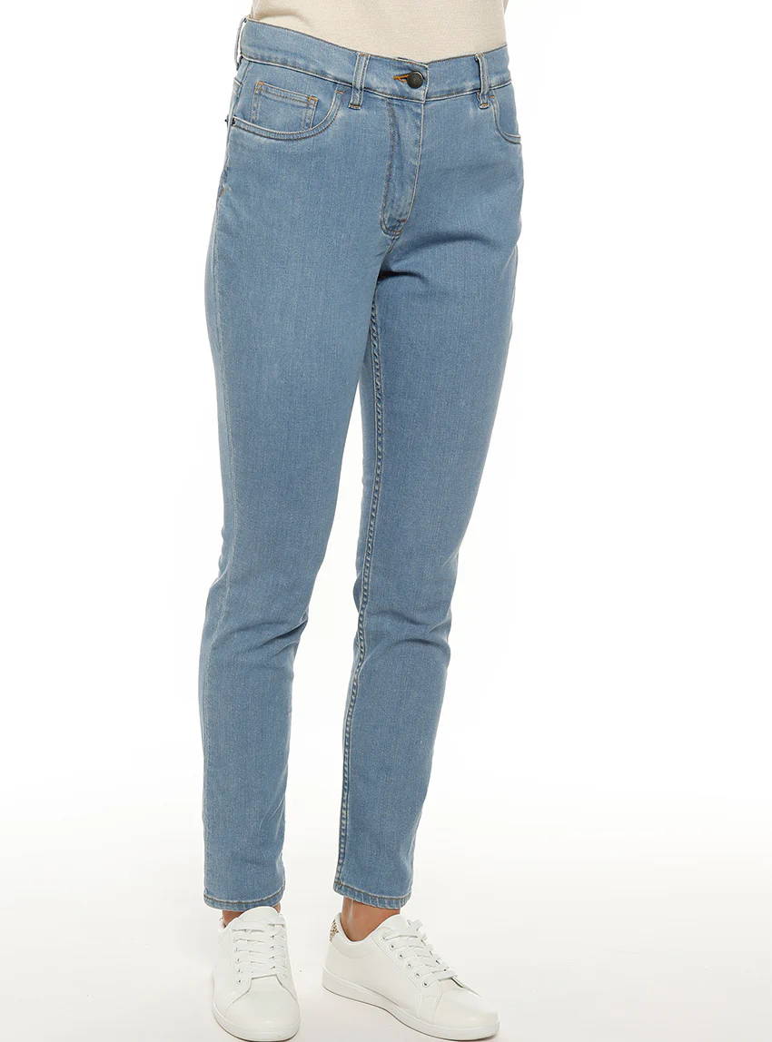 Jean femme coupe droite bleu clair