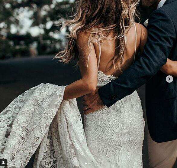 Sheath Spaghetti Straps Sweep Train Ivory Lace Wedding Dress DML56