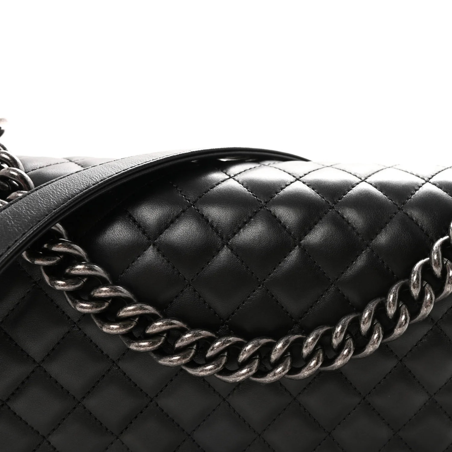 Lambskin Quilted New Medium Boy Flap Black