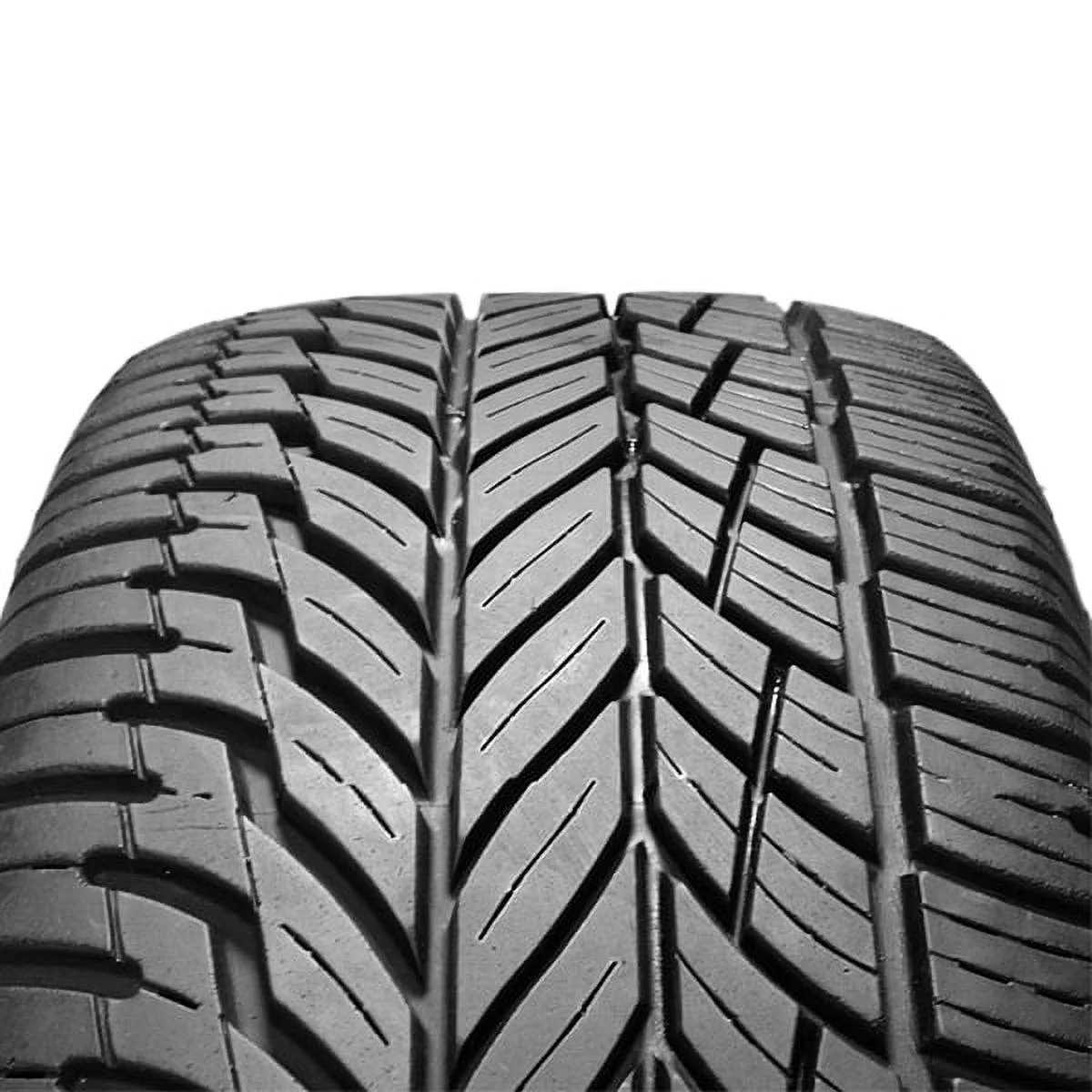 Set of 4 Vogue Custom Built Radial VIII 235/55R18 104V XL White/Gold Sidewall Tires 0.3206.132 / 235/55/18 / 2355518