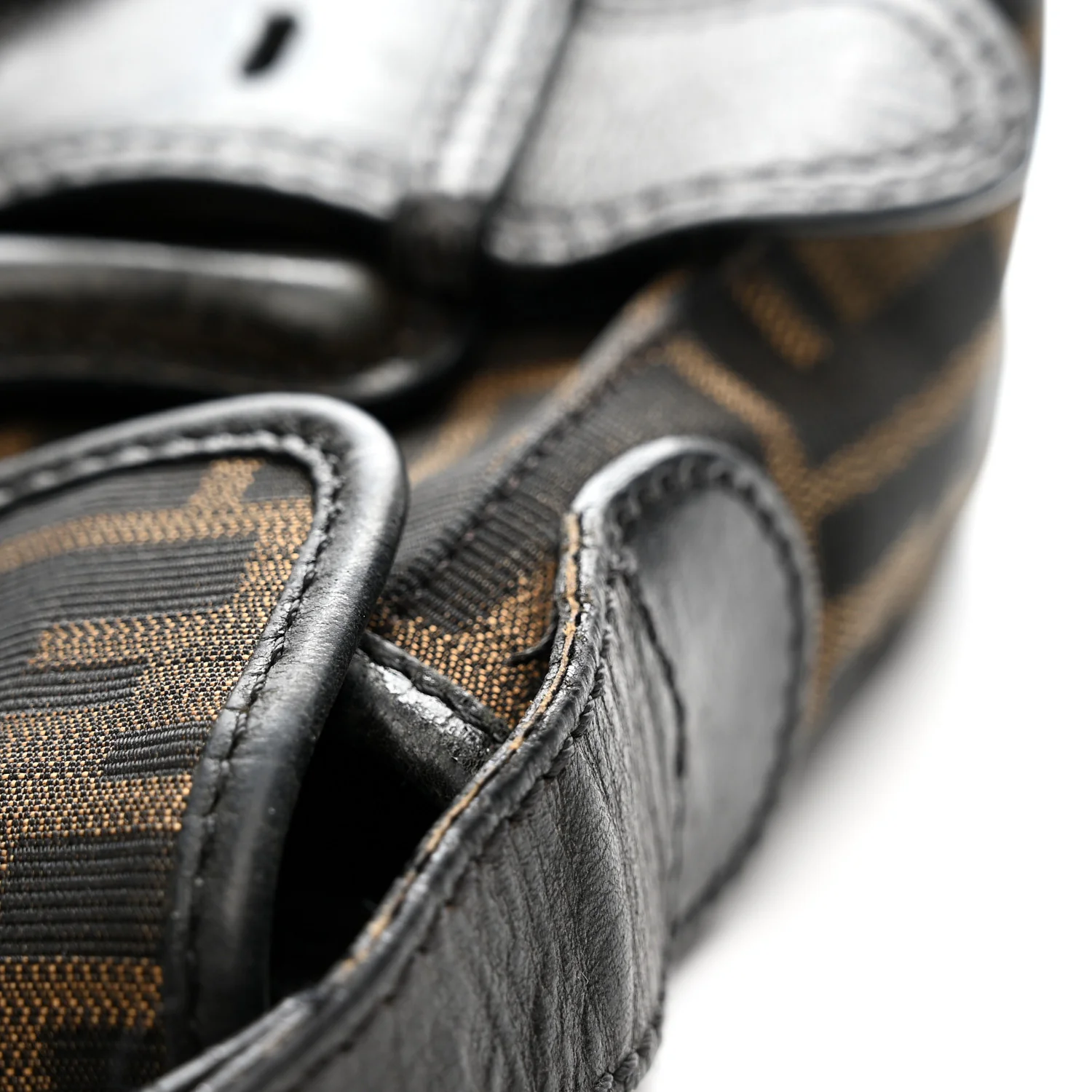 Zucca B Bis Flap Bag Tobacco Castagna