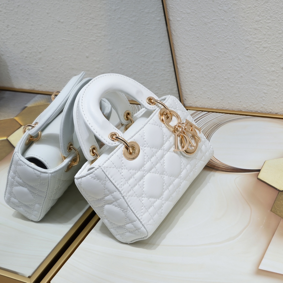 D new arrival D-Joy tote lady bag size??16*5.5*10 cm