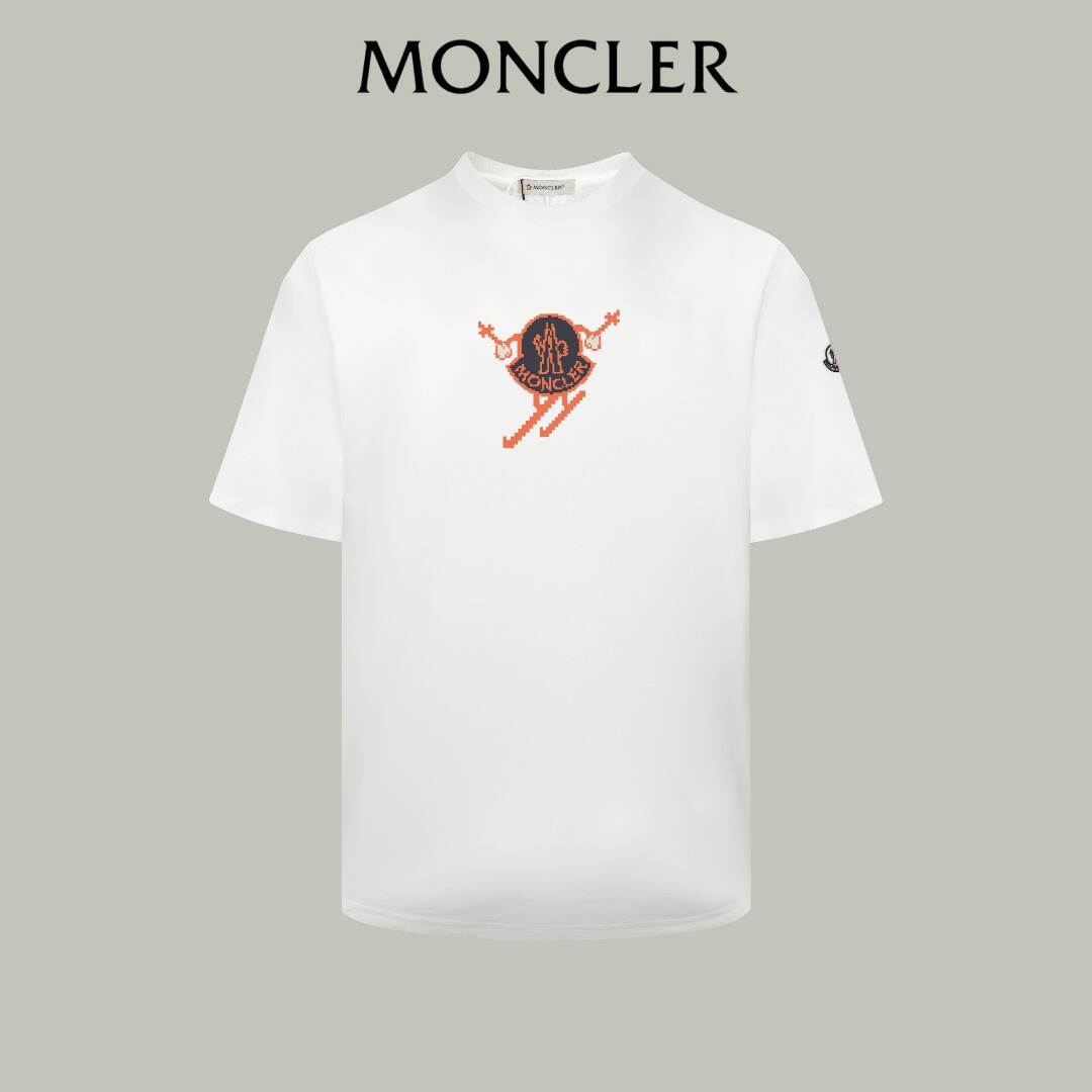 【Moncler 】（モンクレール）男女兼用、ご好評に付き再入荷！半袖Tシャツ