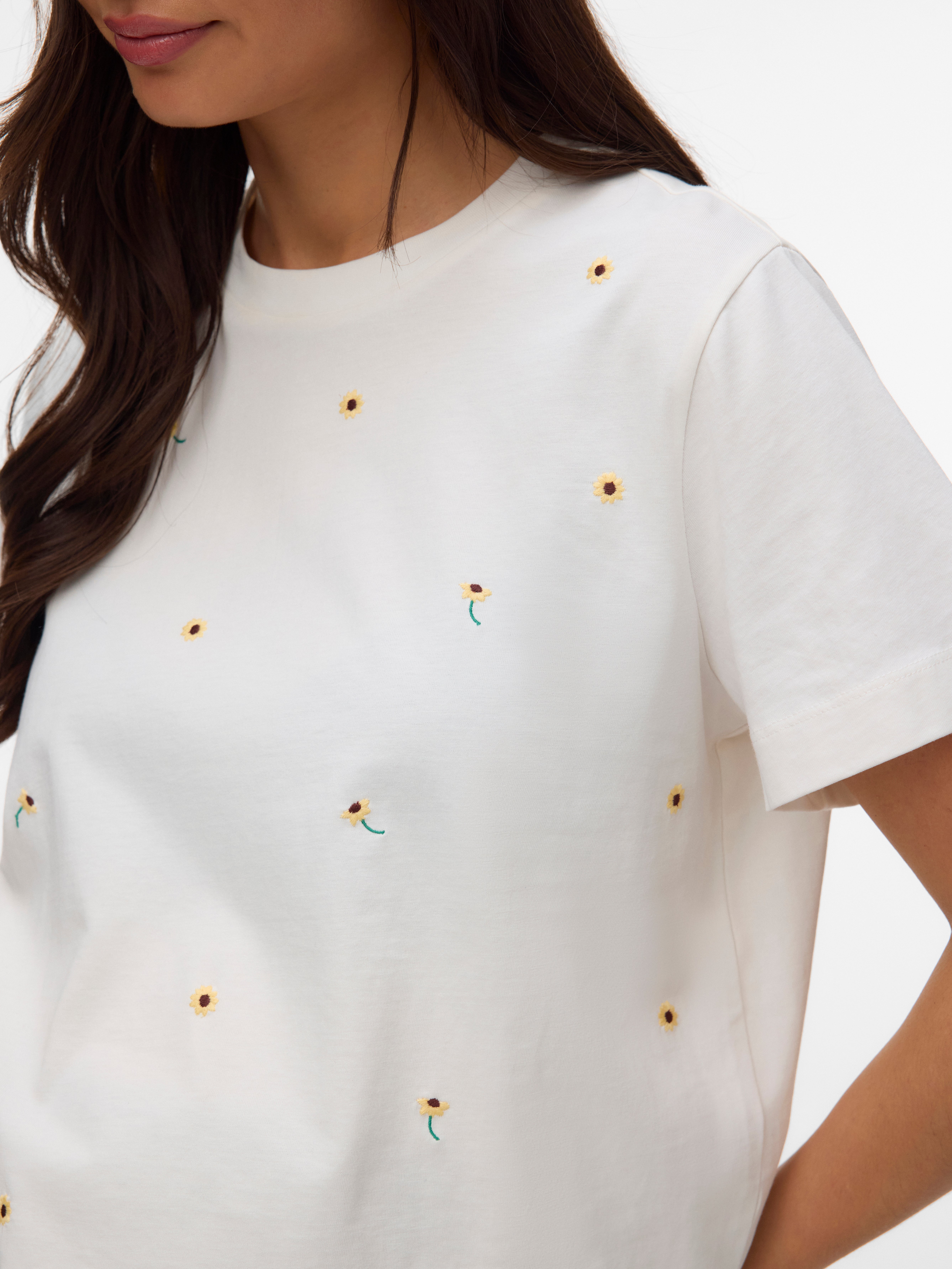 VERO MODA® Regular Fit Round Neck T-Shirt