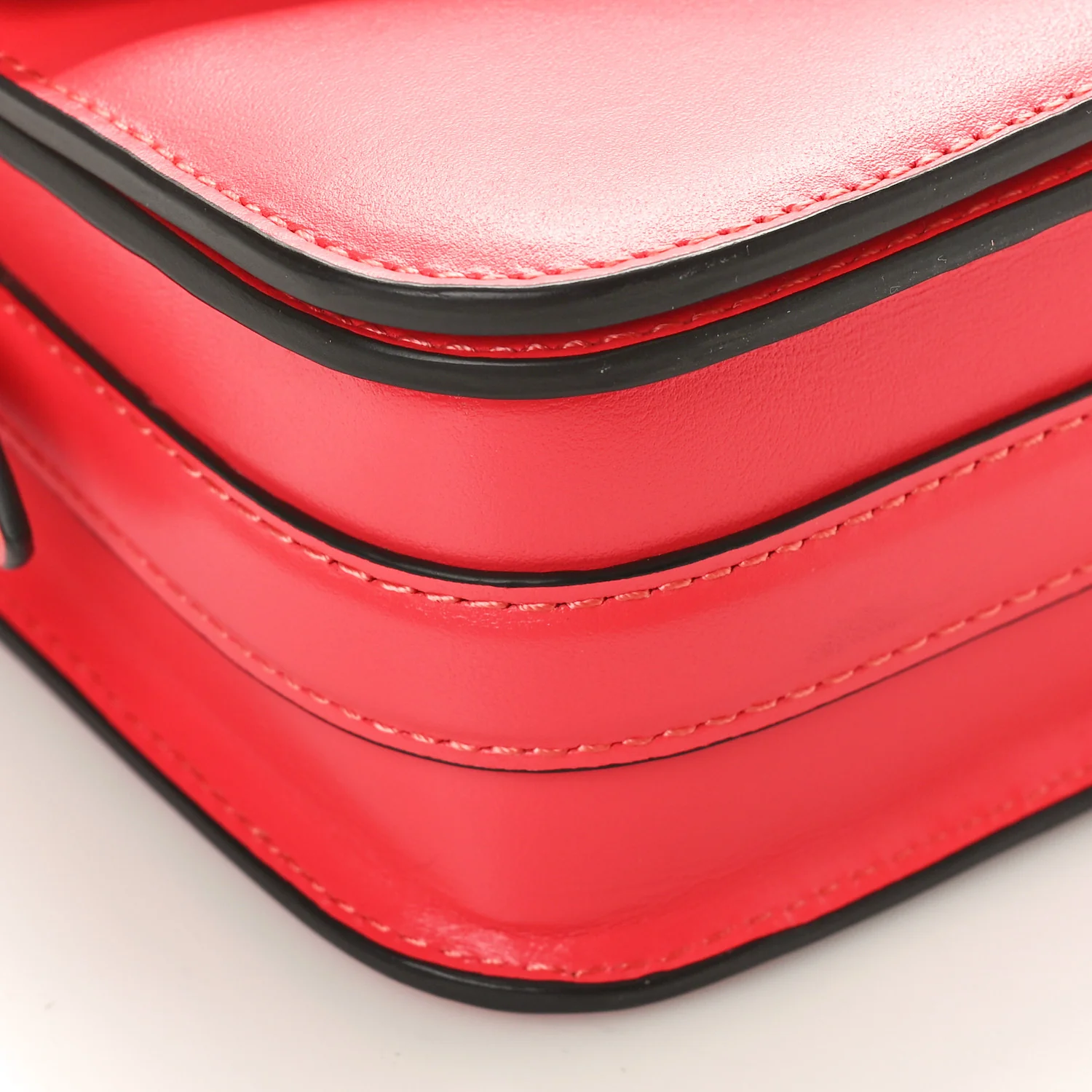 Smooth Calfskin LV Pont 9 Dahlia