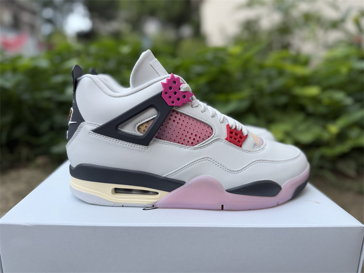 Jordan Air Jordan 4 Retro Comic