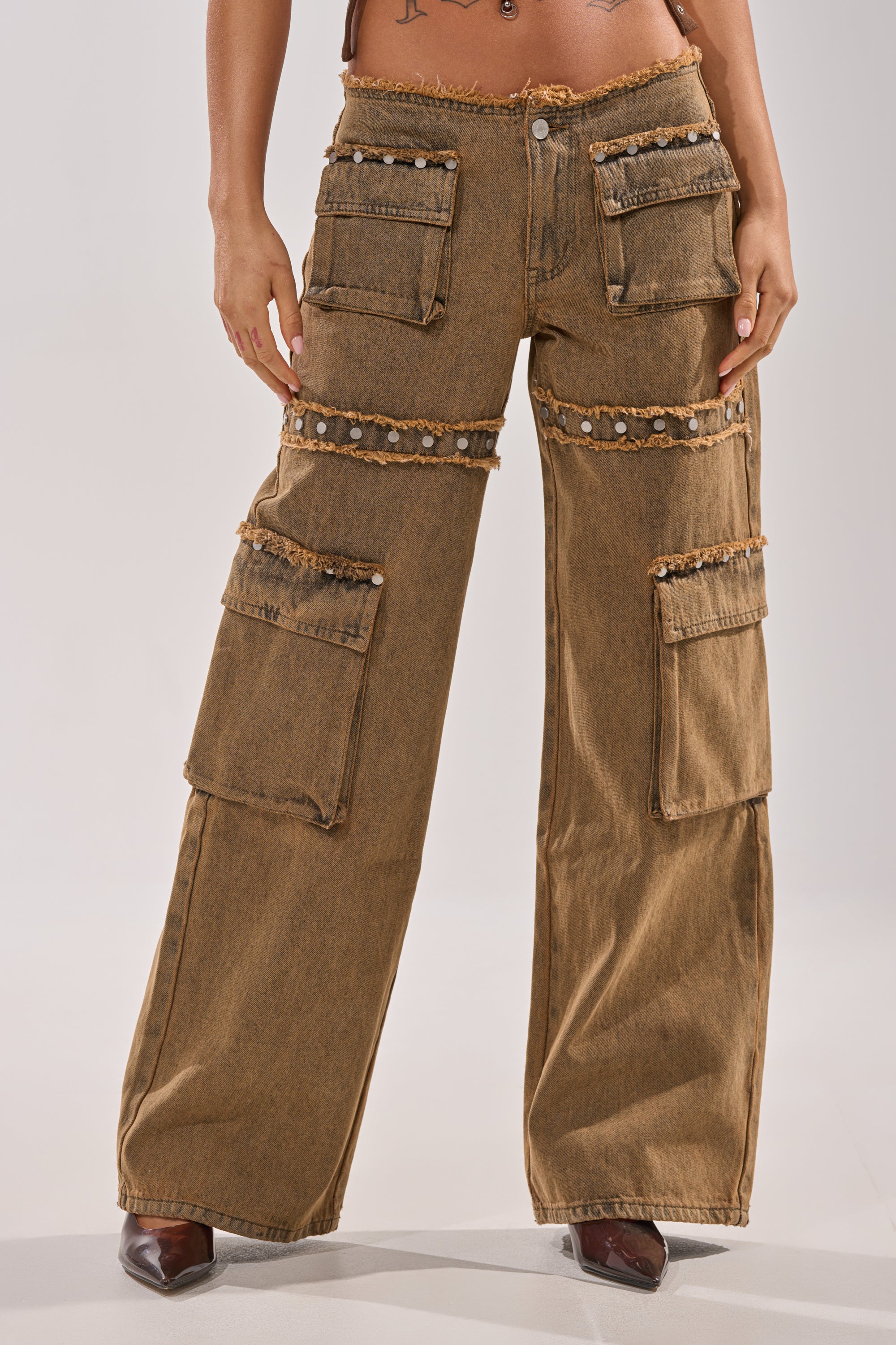 OUT THE MUD DENIM JEANS - Akira Store