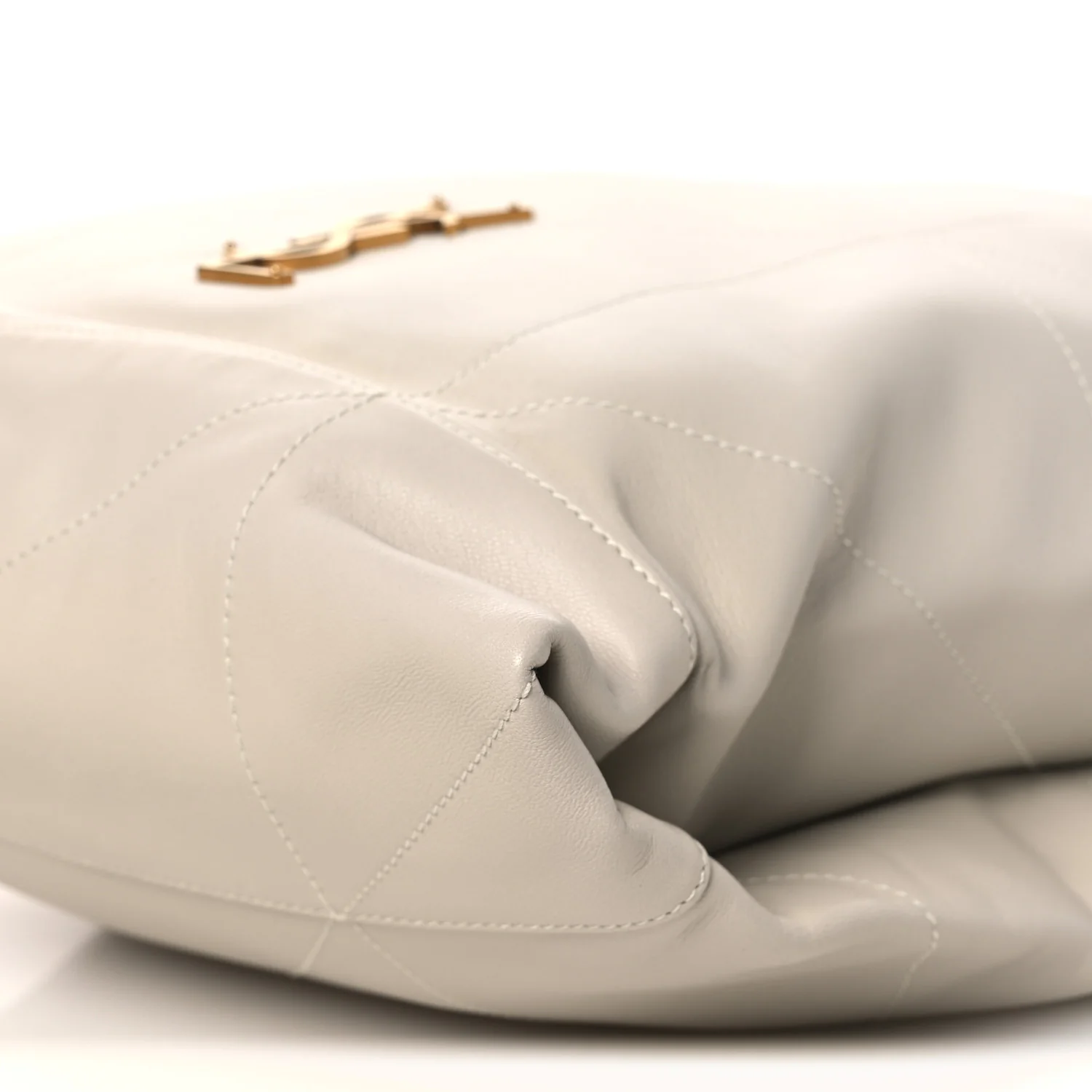 Lambskin Matelasse Monogram Medium Jamie 4.3 Pochon Blanc Vintage