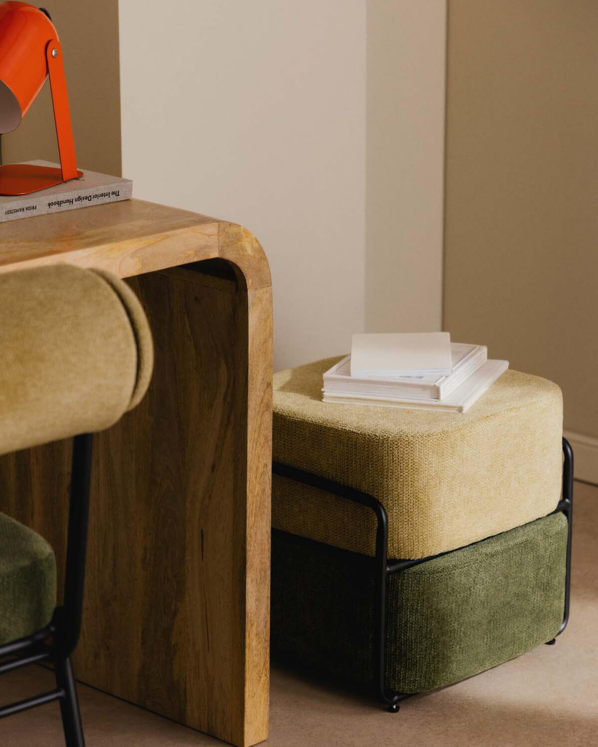Elin - Puff Rectangular con Cojin Desmontable de Tela Elin