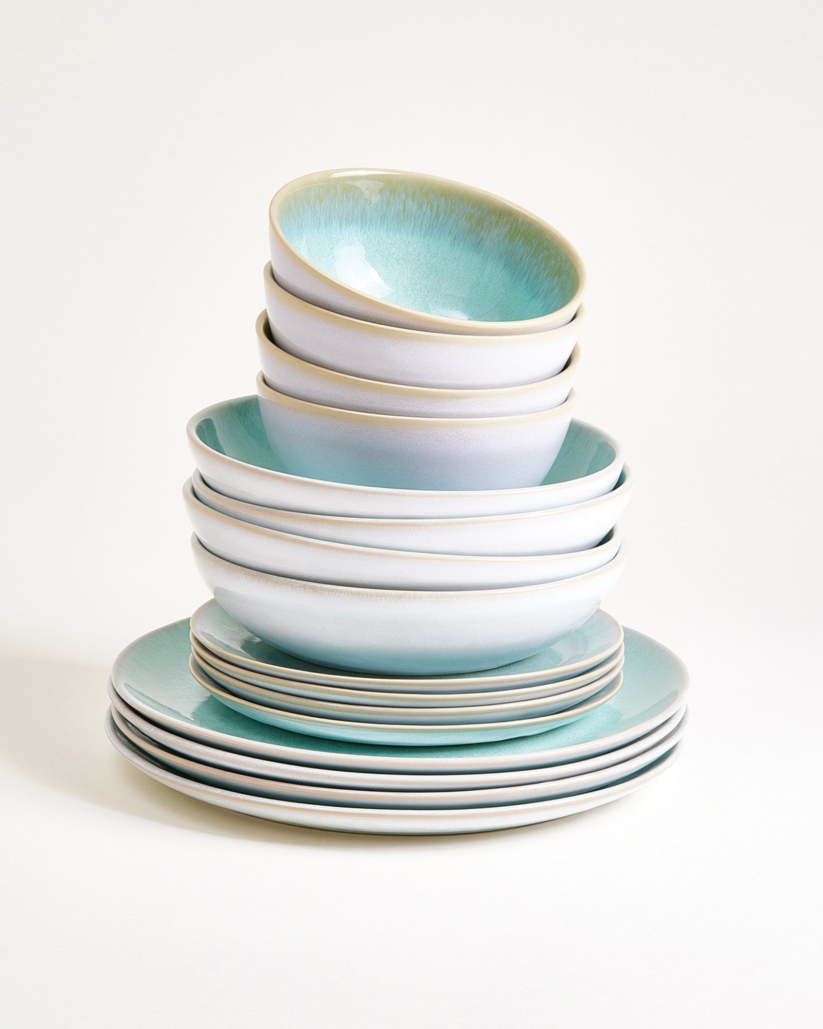 CORDOAMA - TABLEWARE SET CLASSIC MINT 16 PIECES