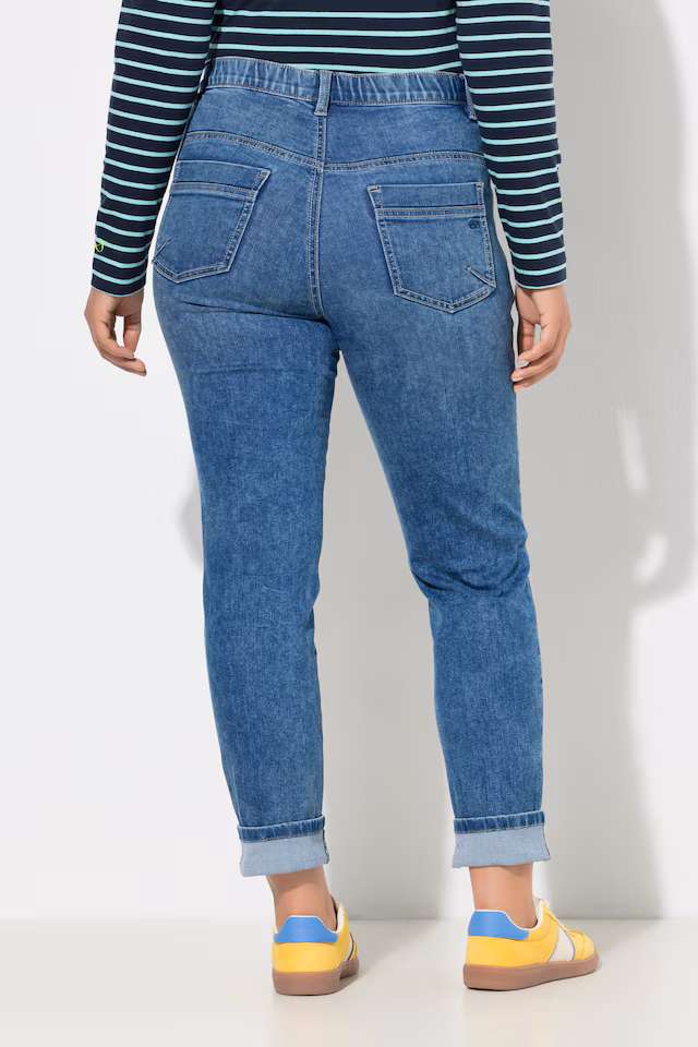 Slim Leg Jeans