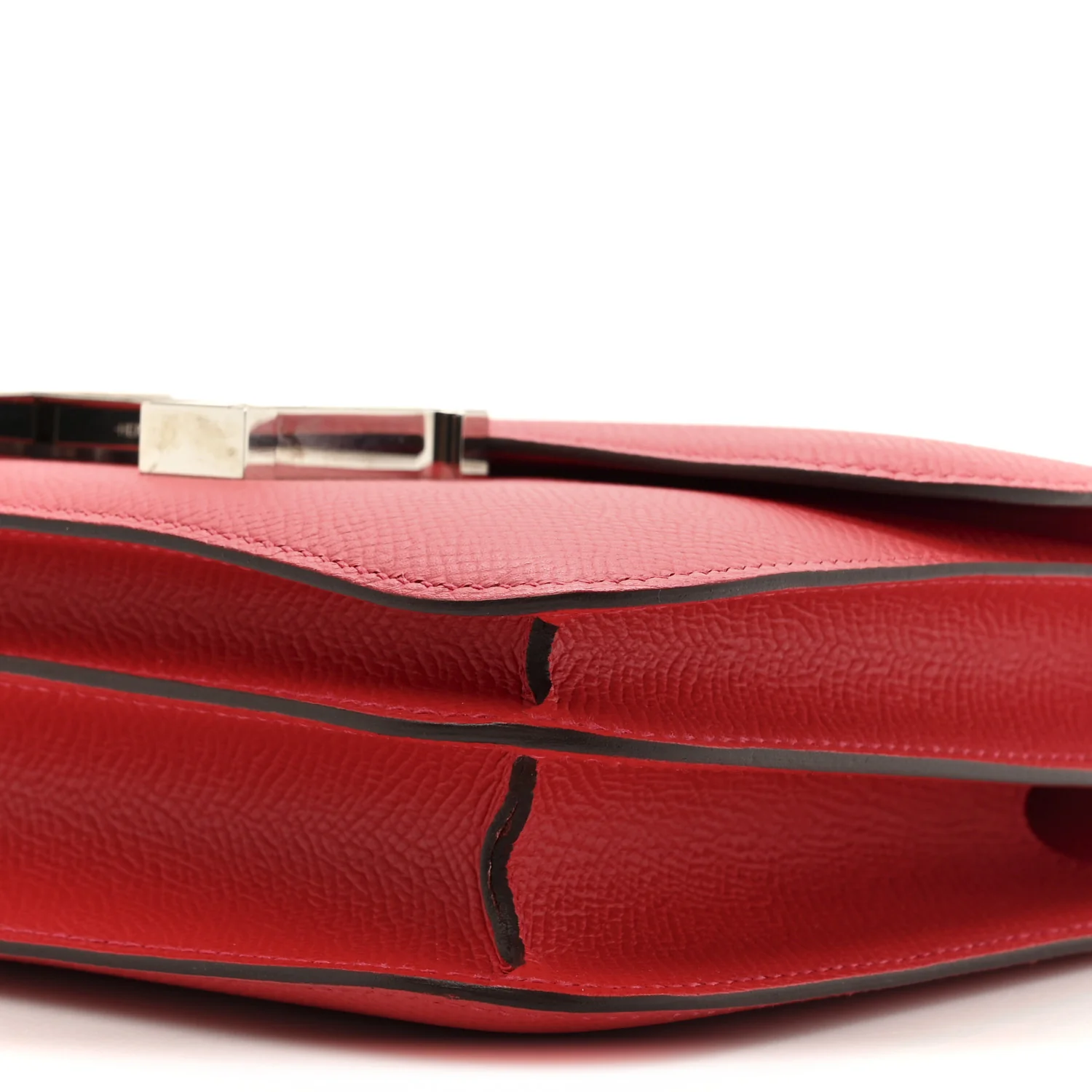 Epsom Constance 18 Rouge de Coeur