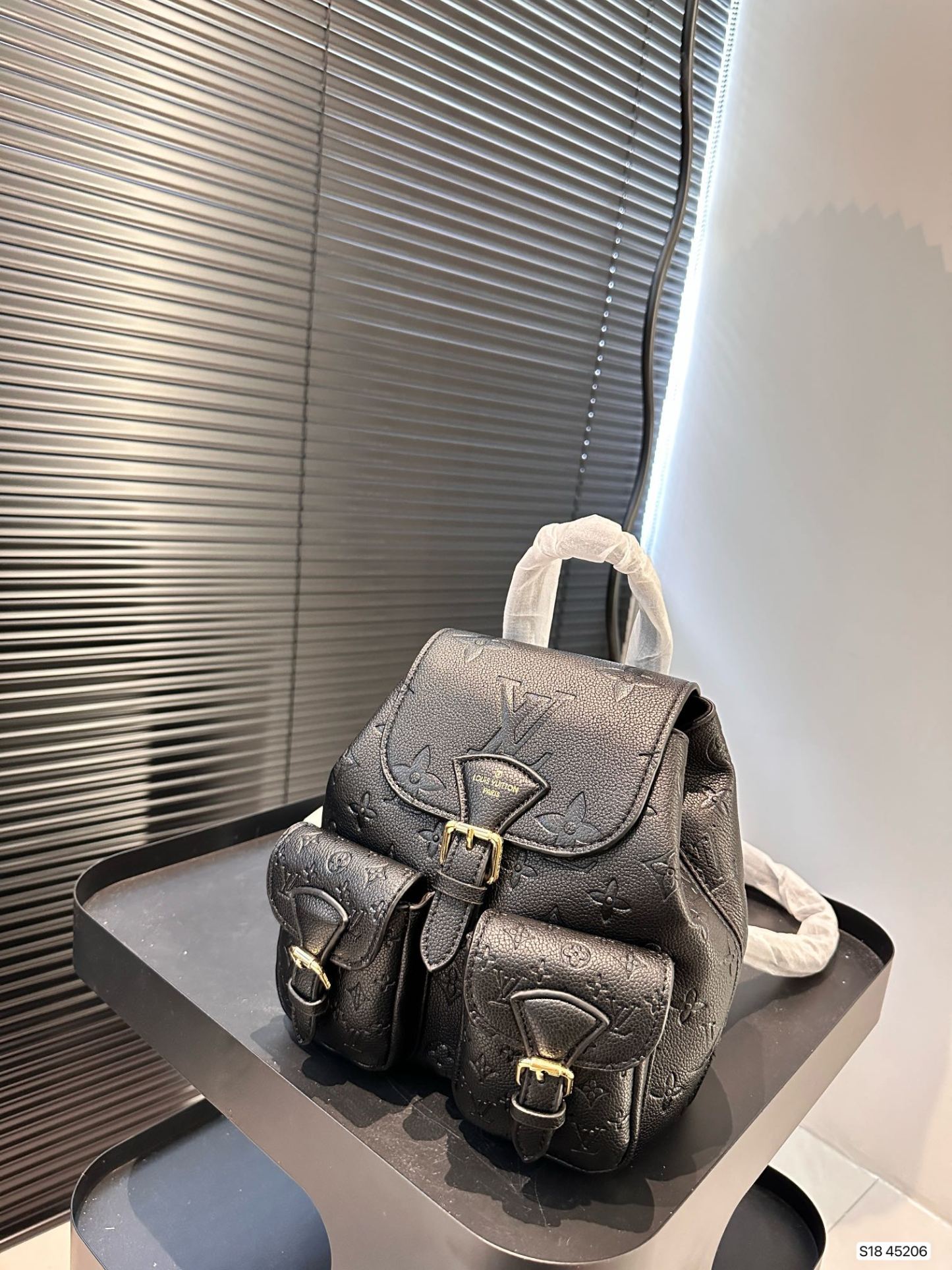 L Excursion new arrival backpack size: 20*9*20cm