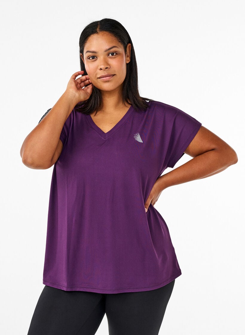 Zizzi Loose training t-shirt with v-neck