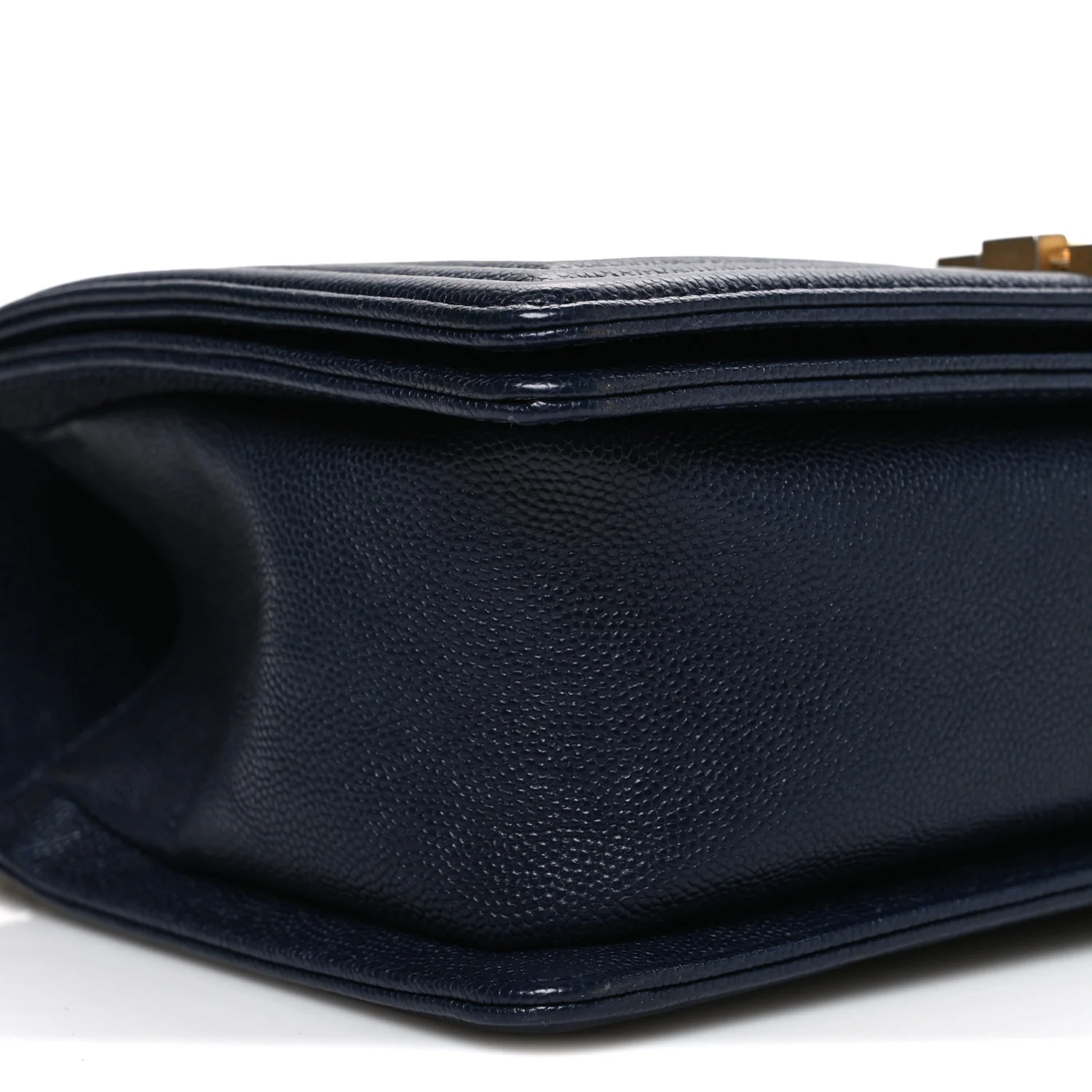 Caviar Quilted Medium Boy Flap Navy
