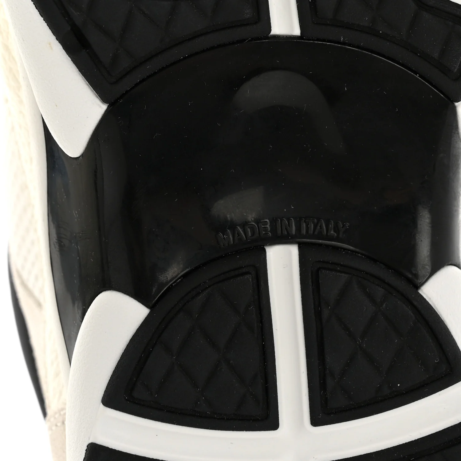 Mesh Suede Grained Calfskin Womens CC Sneakers 38.5 White Black