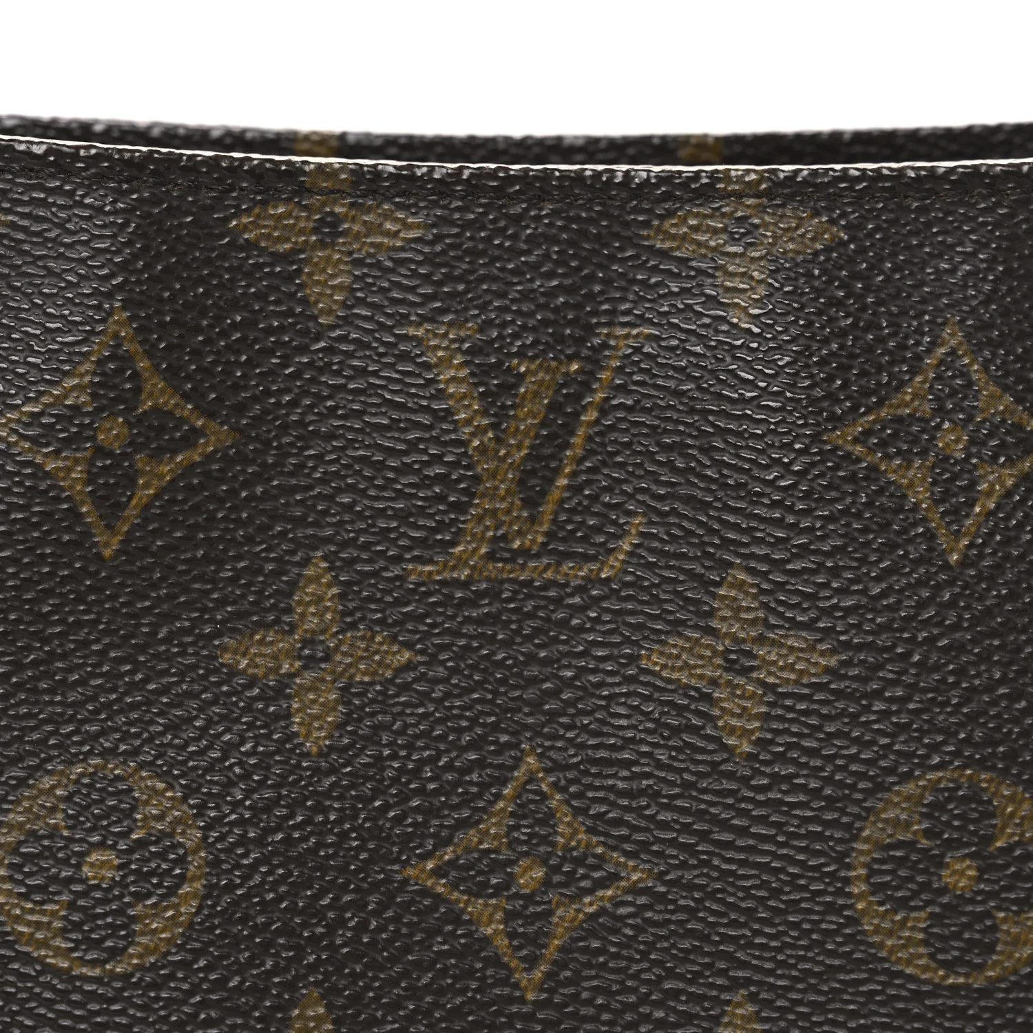 Monogram Looping MM