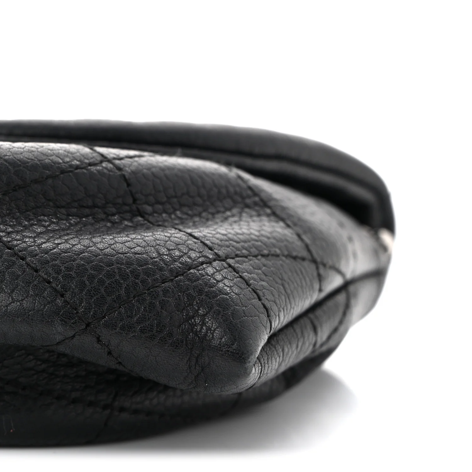 Lambskin Half Moon Wallet On Chain WOC Black