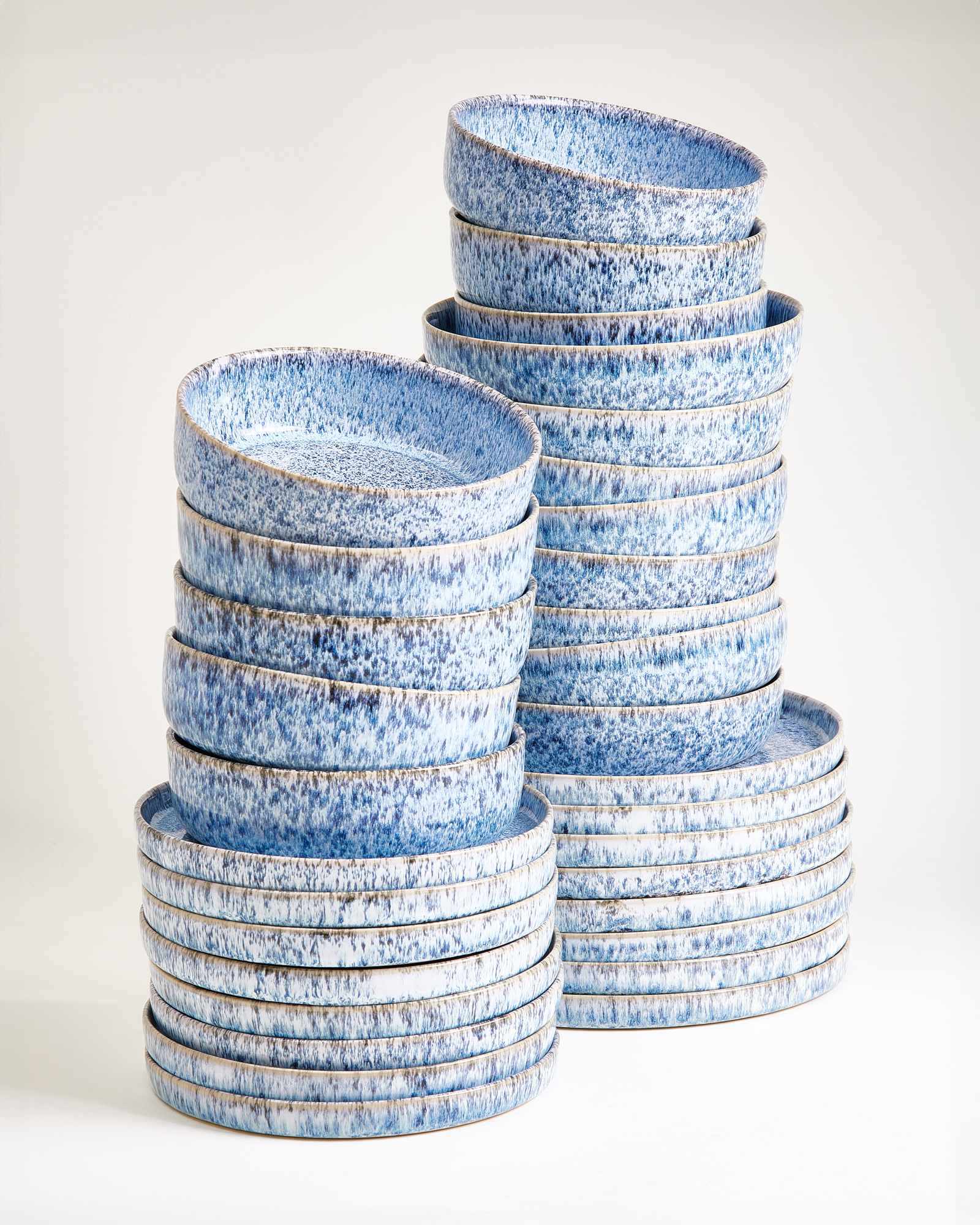 CORDOAMA - TABLEWARE SET MODERN BLUE 32 PIECES