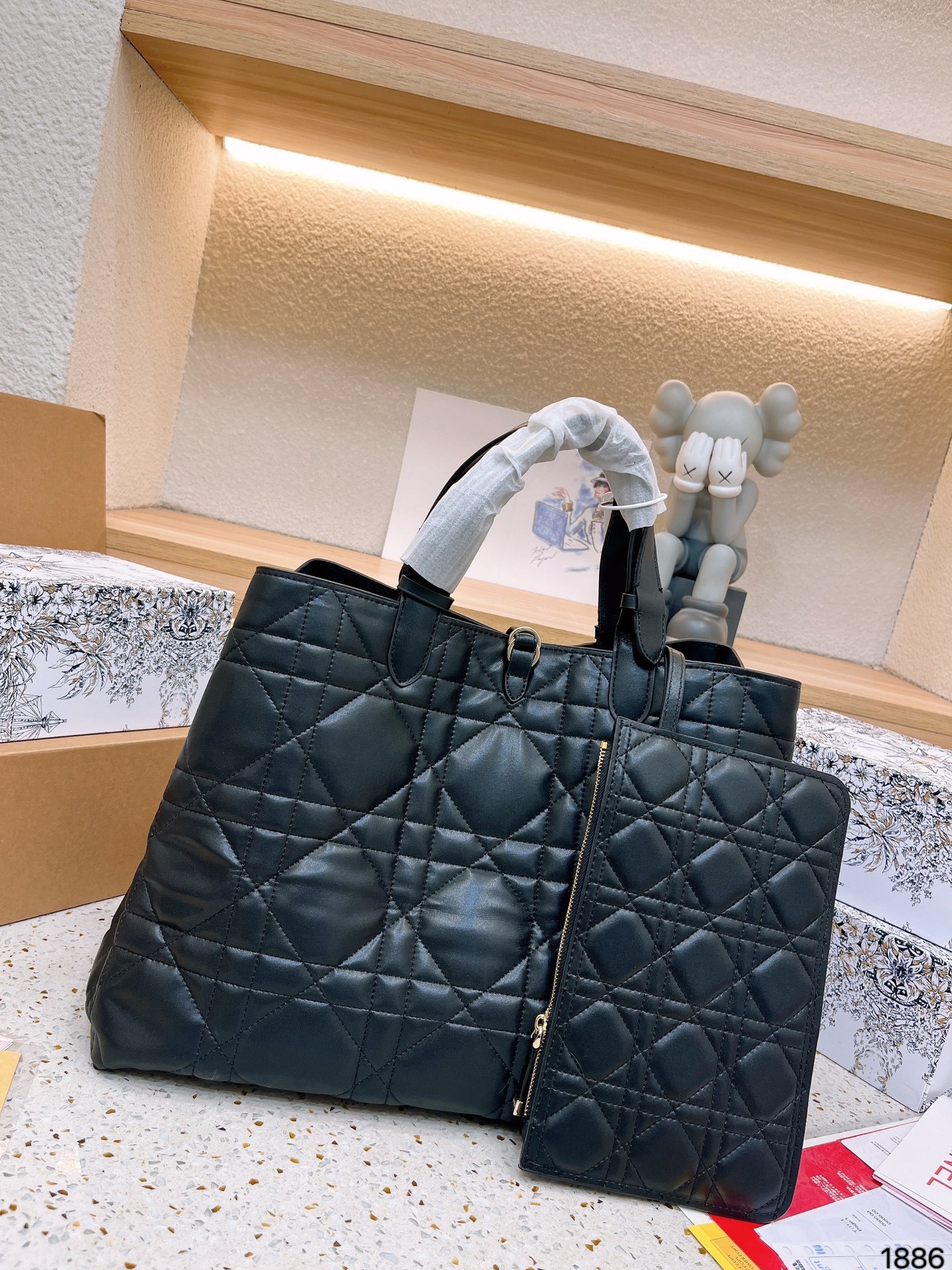 D D TOUJOURS new arrival tote bag size: 34 * 27 cm