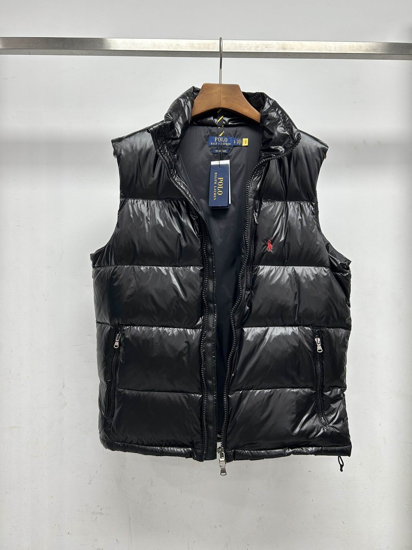 【人気商品】Ralph Lauren（ラルフローレン） ポニー刺繍入り ダウンベスト MONCLER