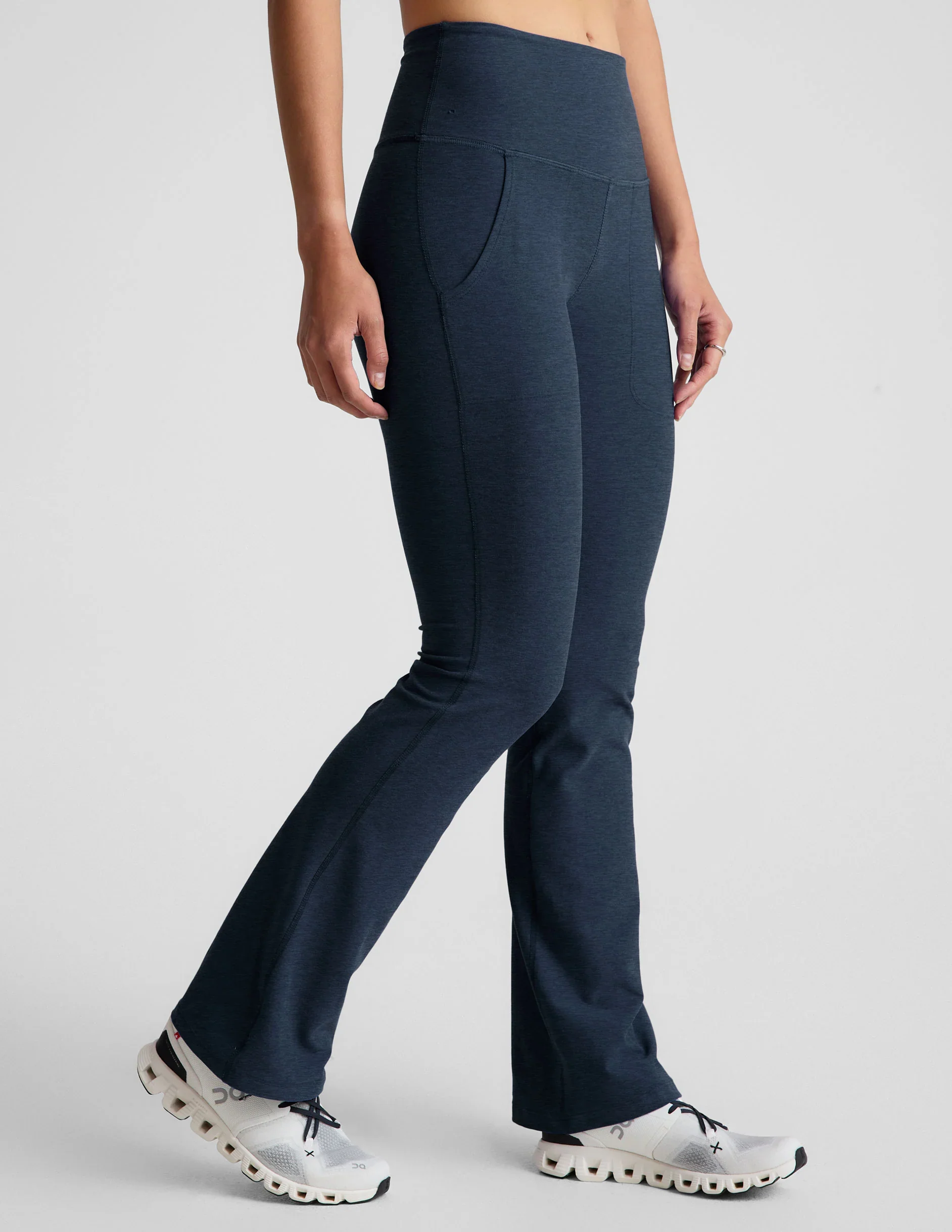 Spacedye™ High Waisted Practice Pocket Bootcut Pant 31
