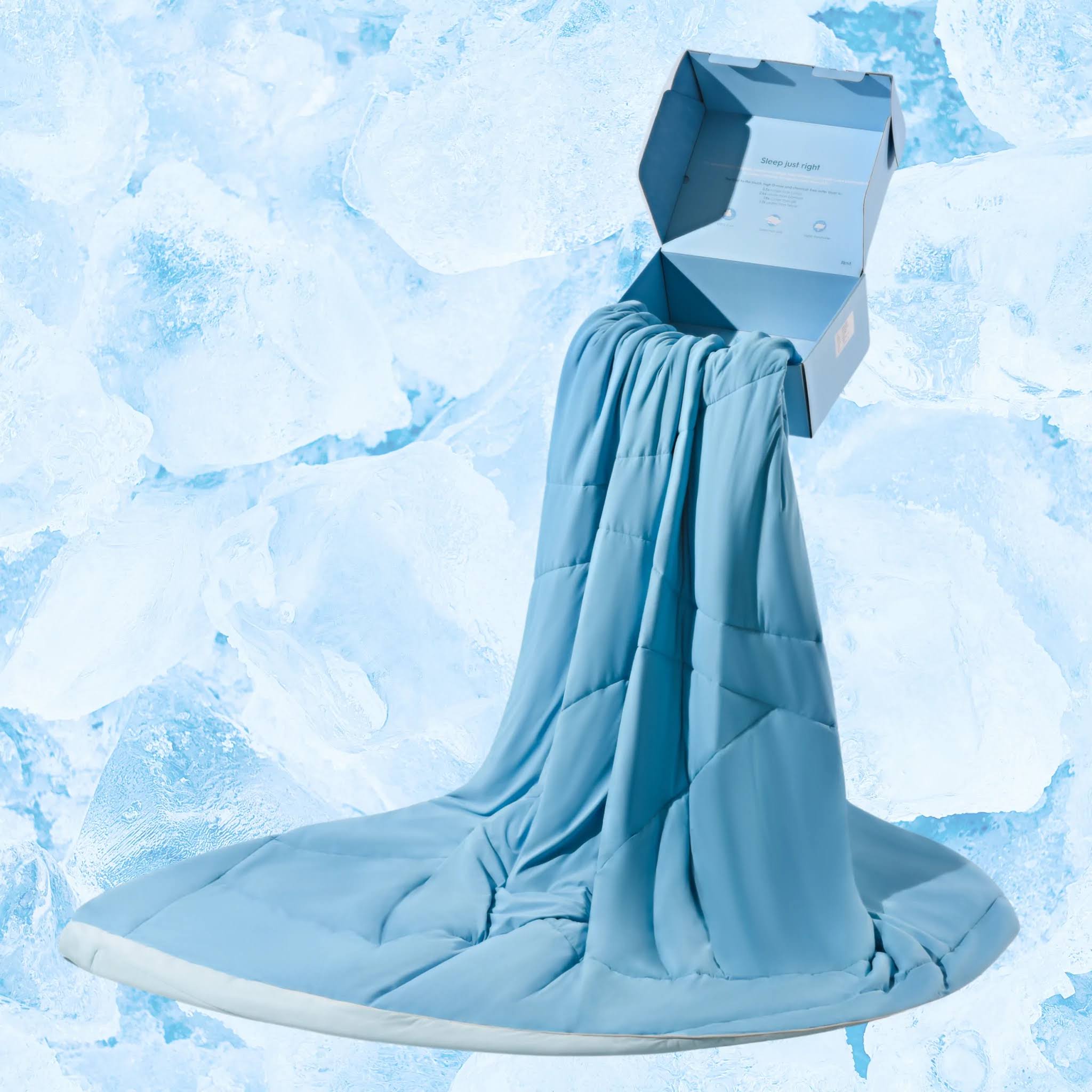 Rest Evercool Cooling Comforter, Good Housekeeping Award Winner for Hot Sleepers, All-Season Lightweight Blanket to Quickly Cool Down While Stay