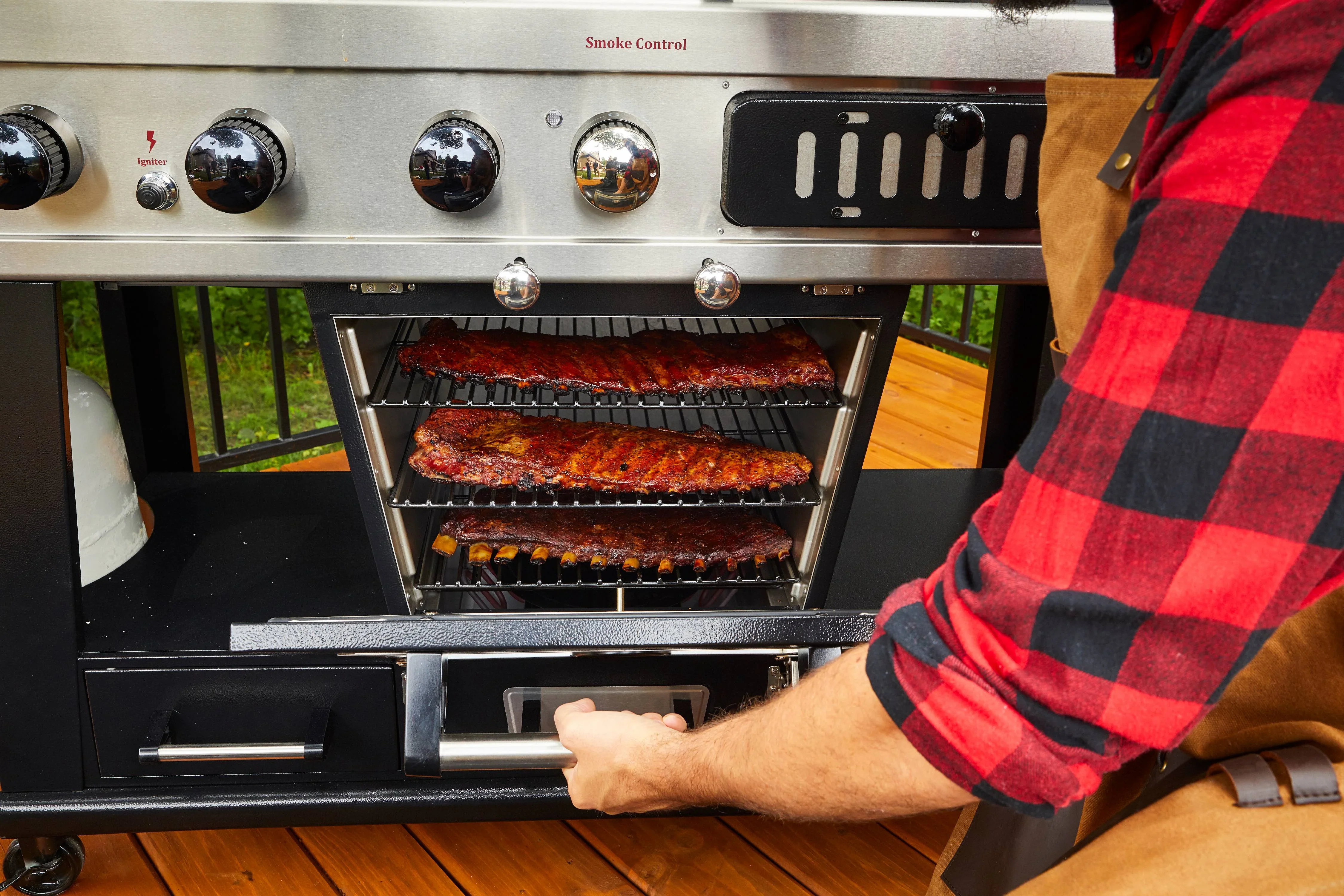 Pit Boss Memphis Ultimate Gas and Charcoal Combo Grill with Electric Smoker