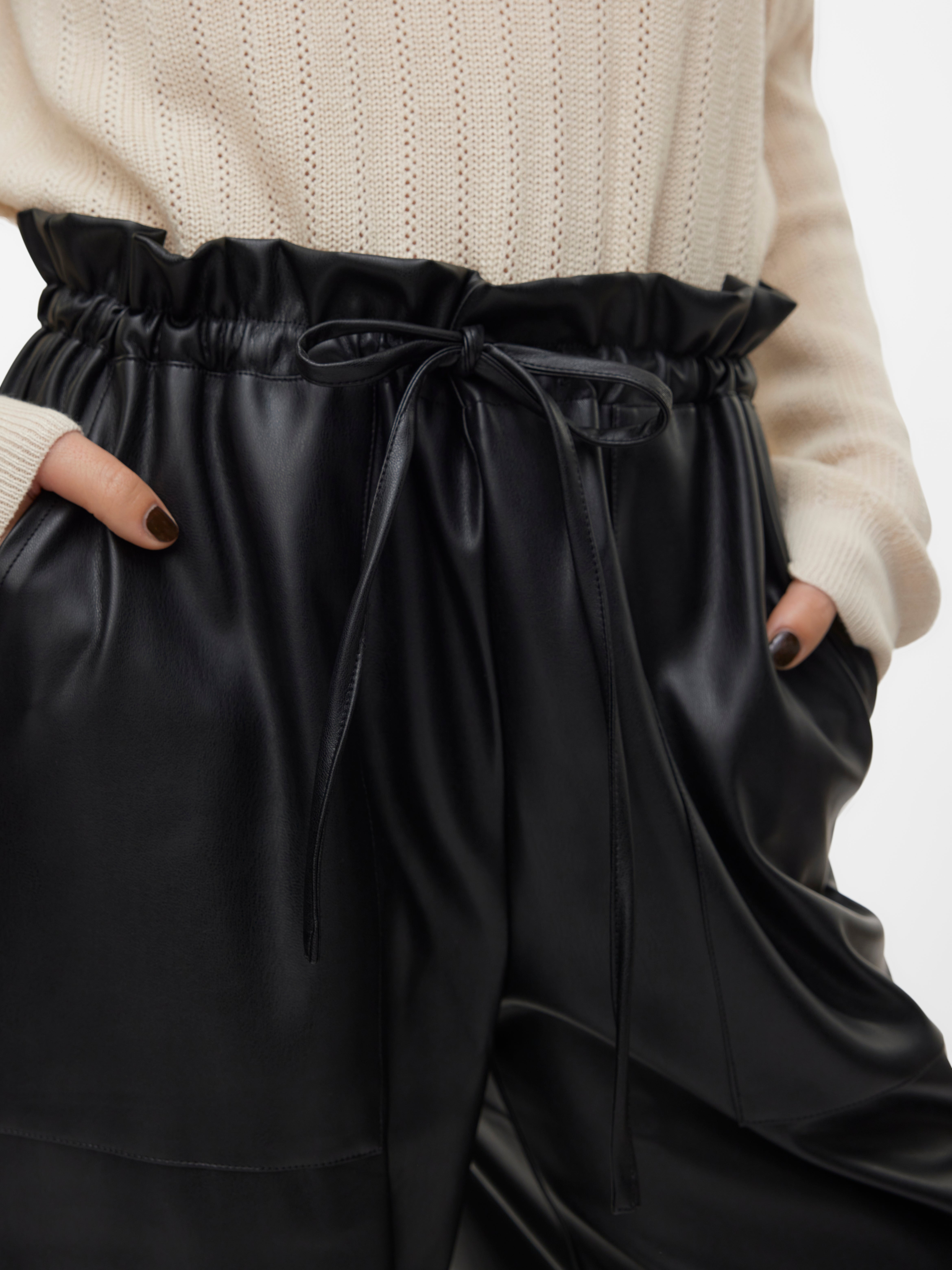 VERO MODA® VMPAULINA High waist Trousers